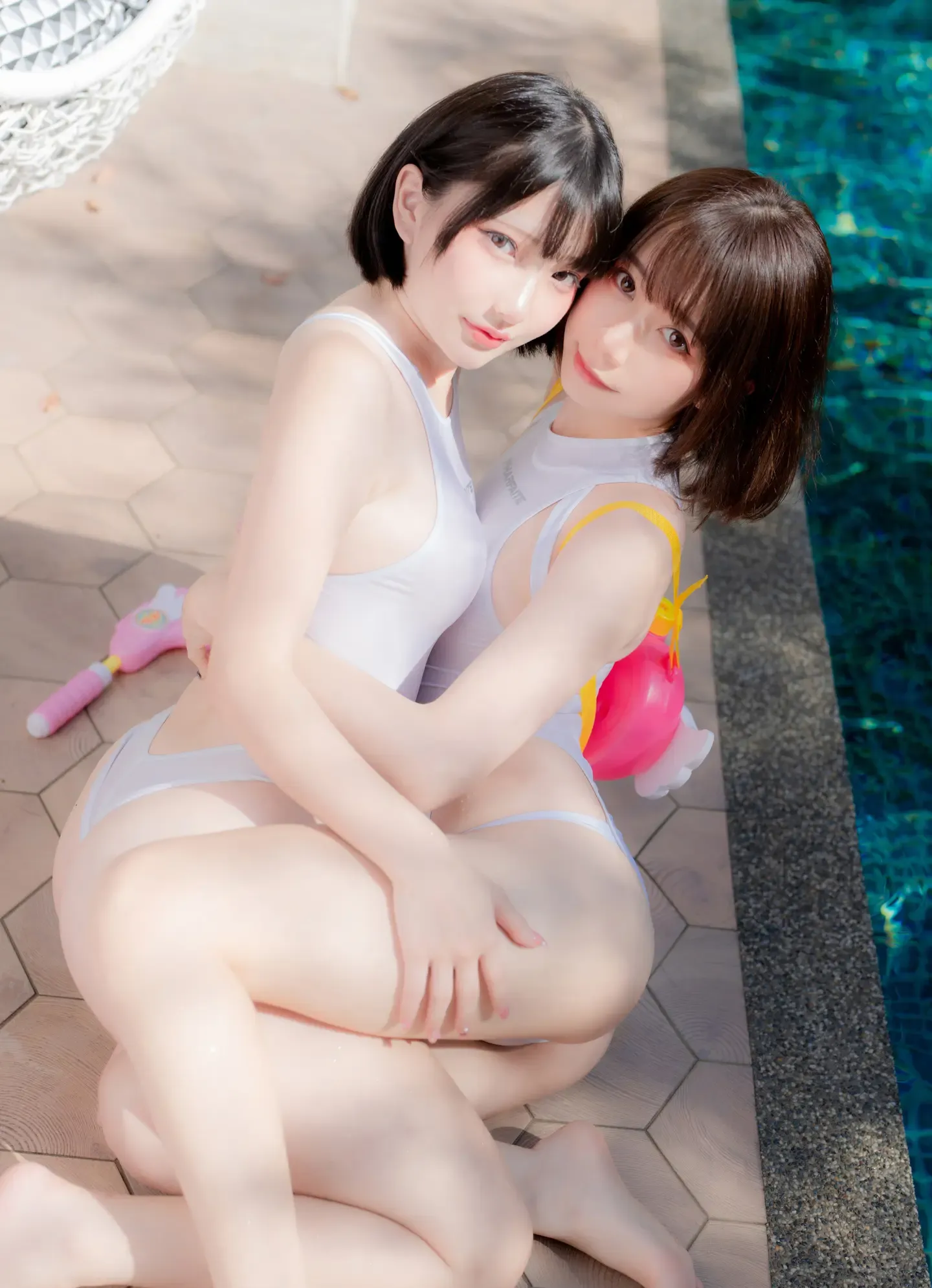 小丁 恶魔姐妹花