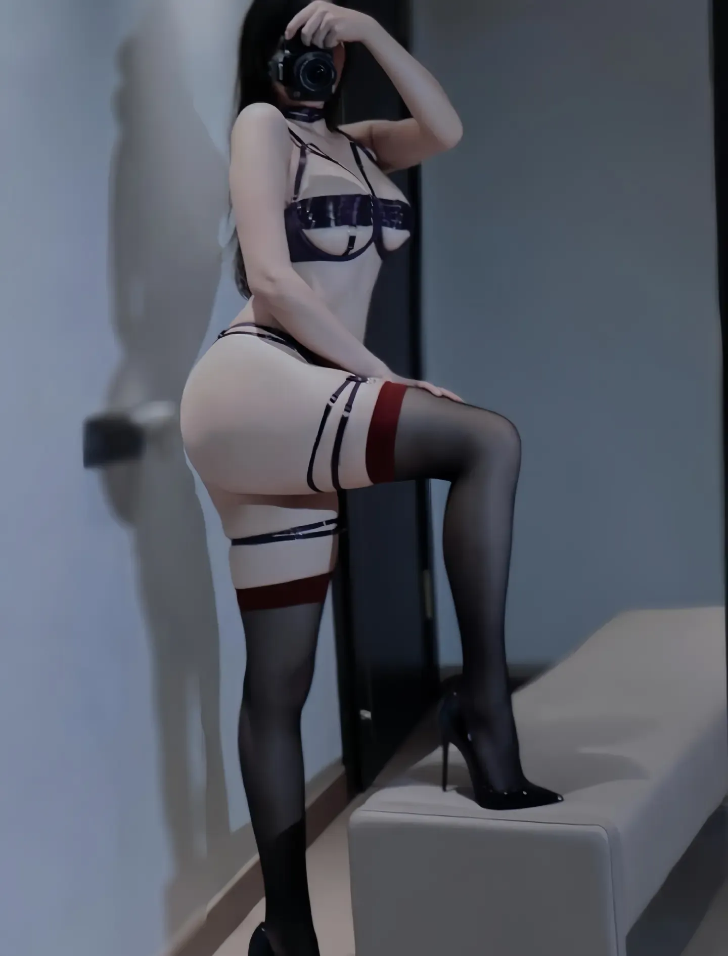 可可西yyy 紫色情趣