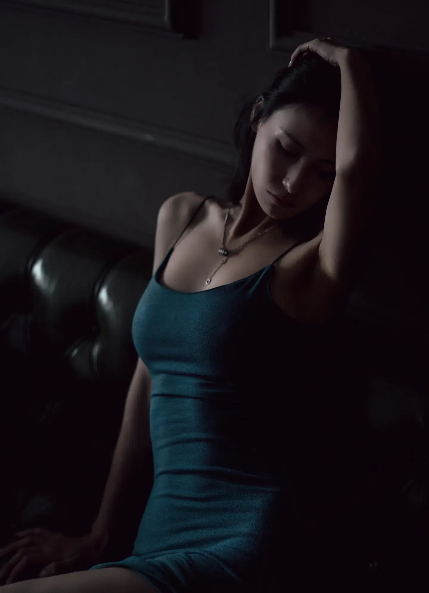 Lingyu69 欲望沙发