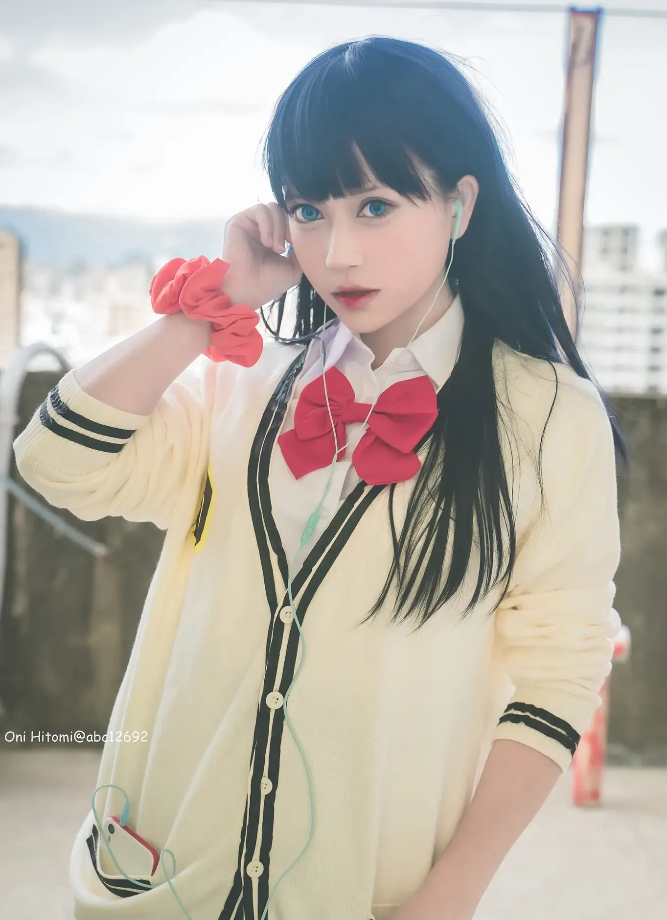 鬼瞳 OniHitomi Rikka Takarada