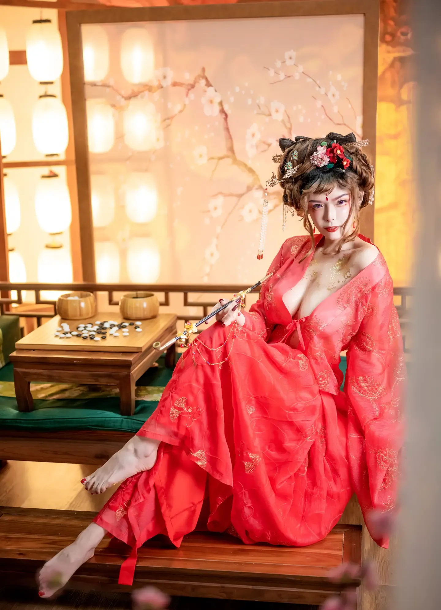 秋和柯基 新春贺图