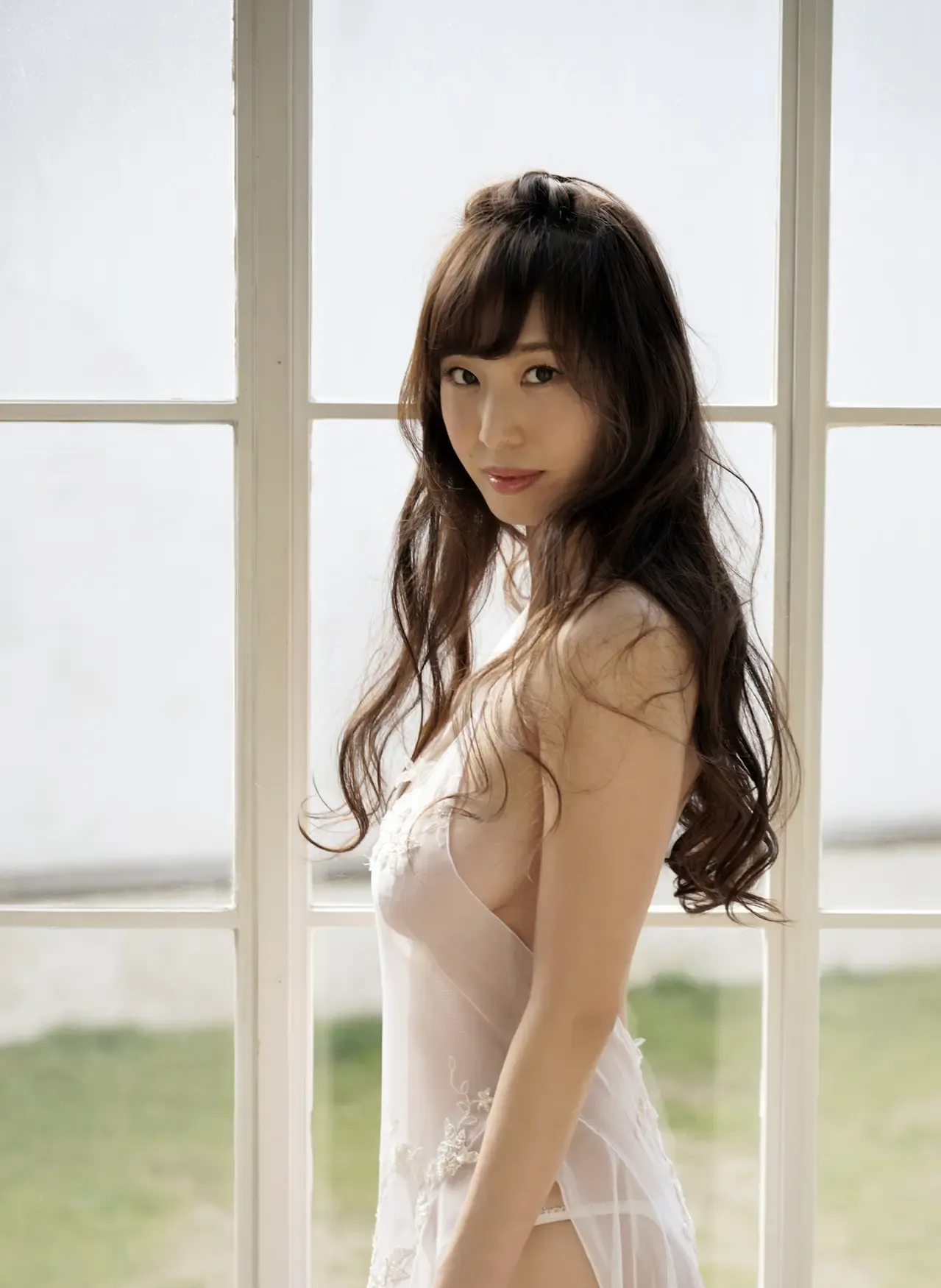 塩地美澄 美女アナの昼下がり