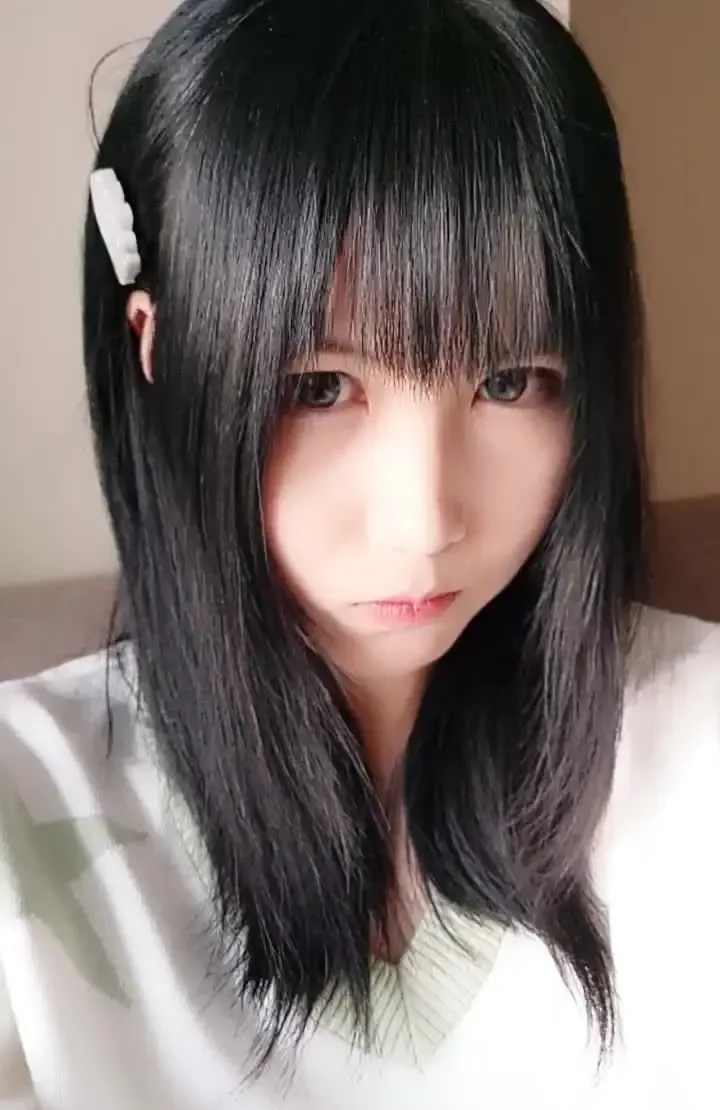 逐月SU PR时期 听撕丝袜的声音还真是爽