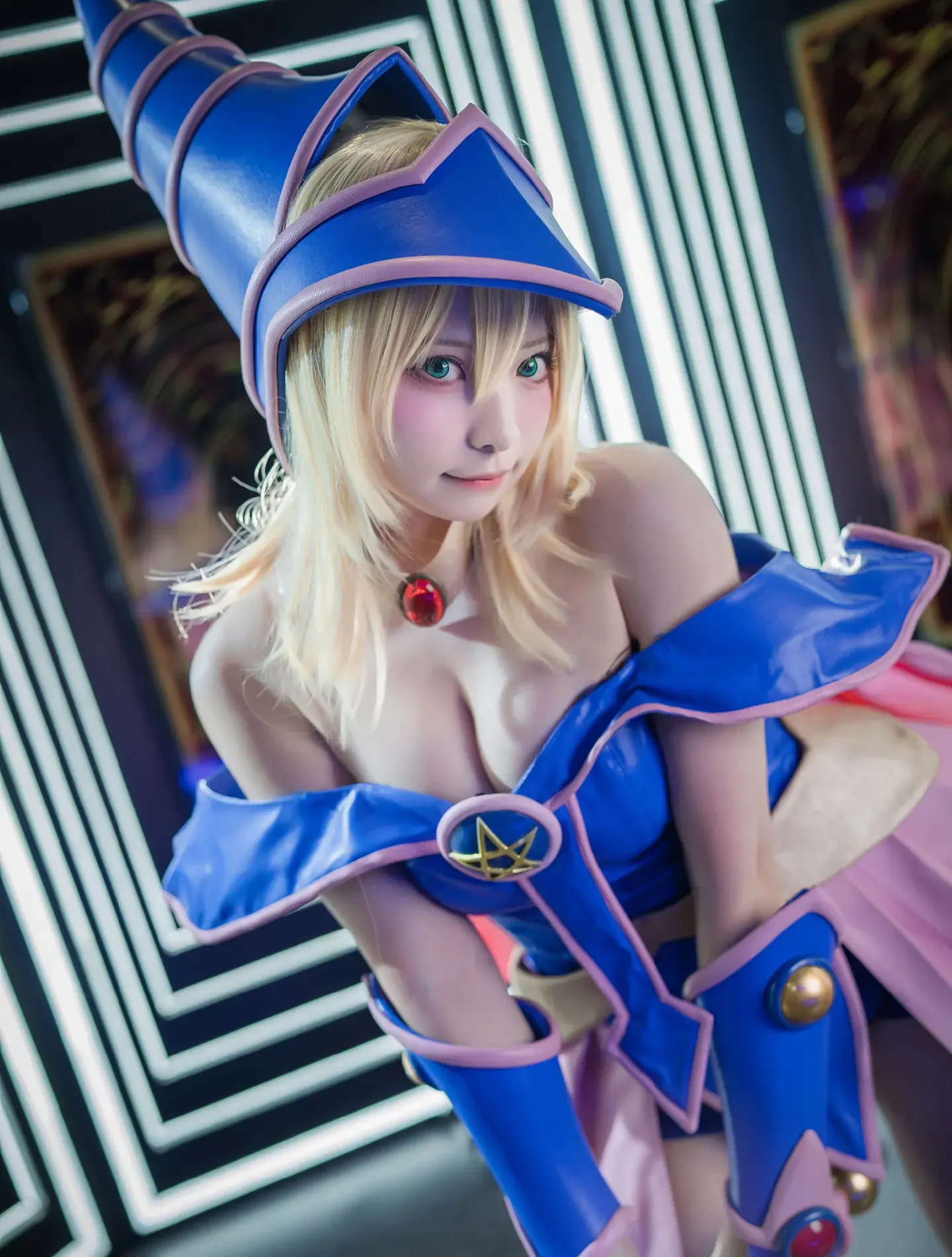 贤儿Sherry 黑魔导女孩