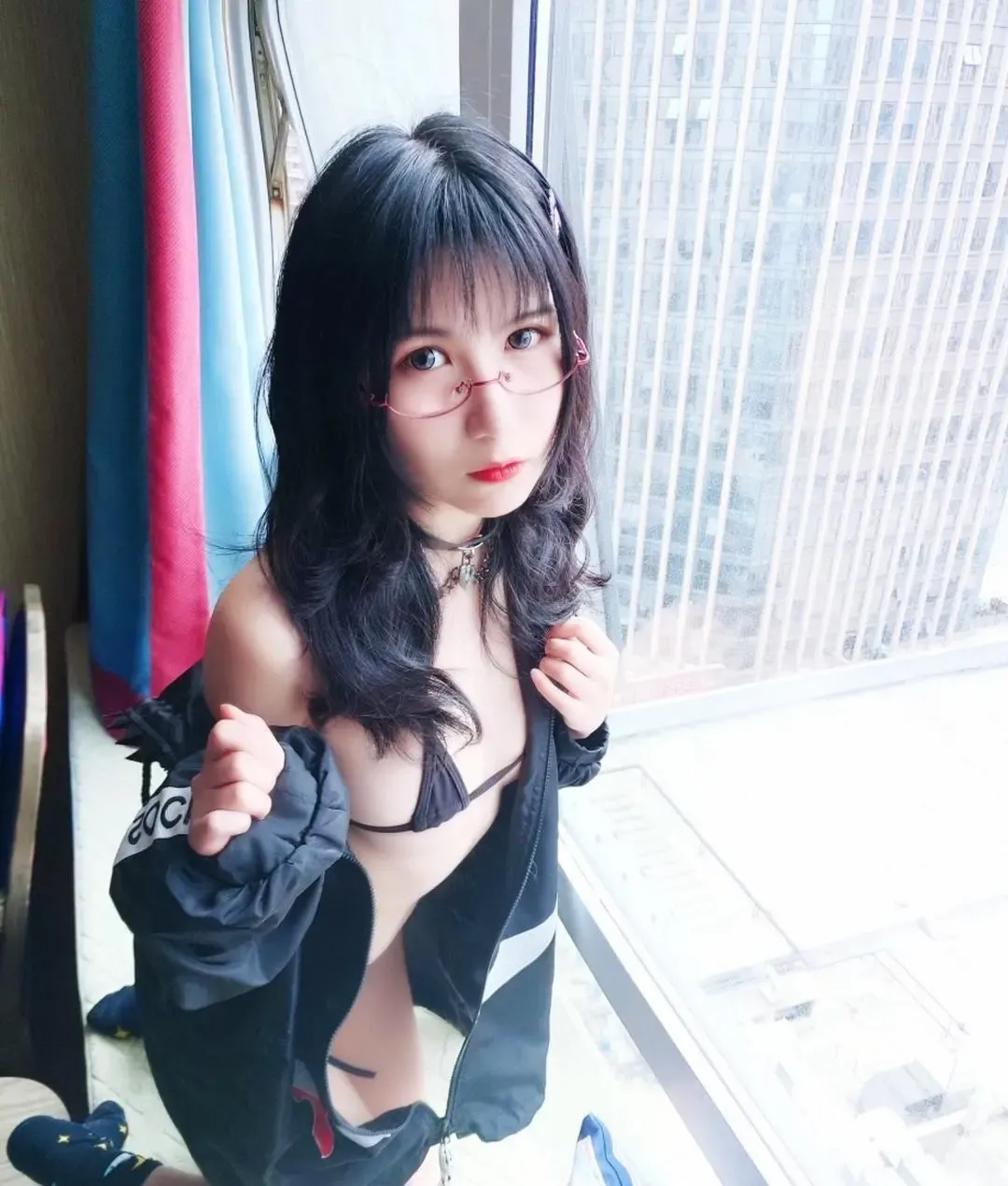 逐月SU PR时期 社交恐惧症