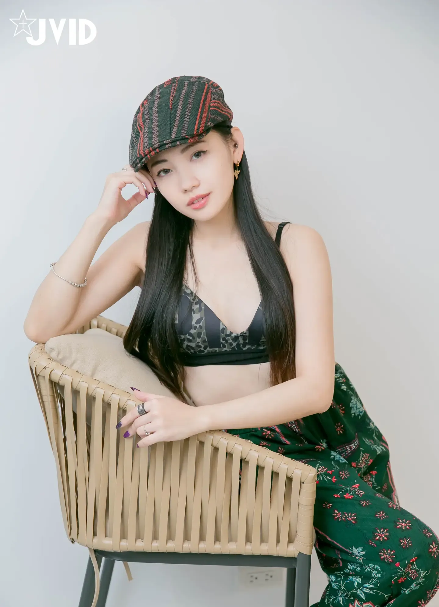 夏暮光 私底下穿著就讓人喜歡的性格美女