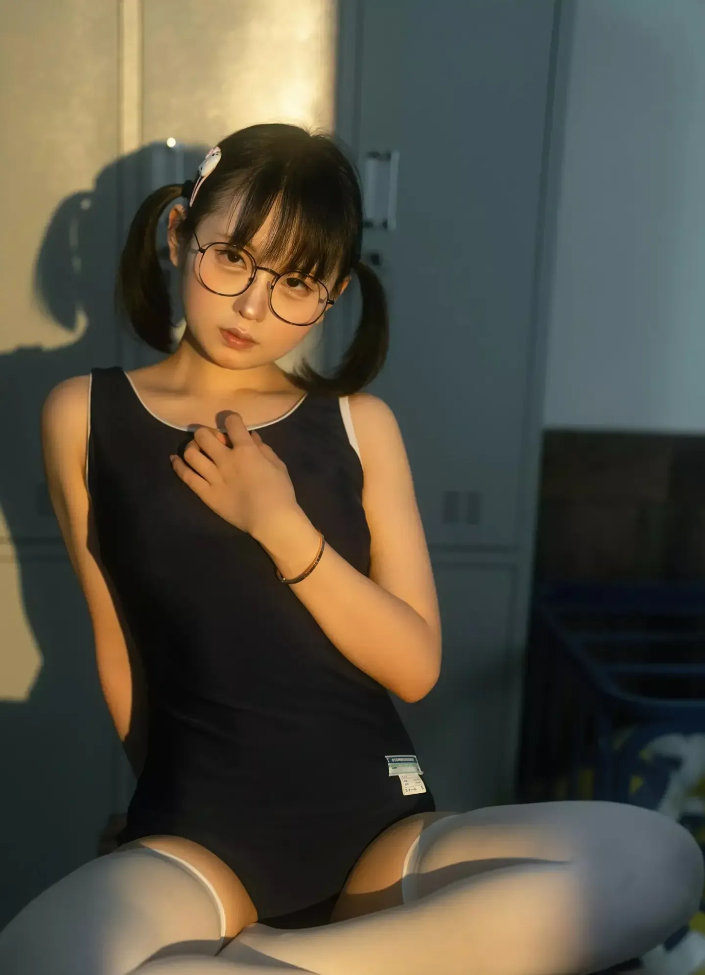 幼水铃衣 午间更衣室