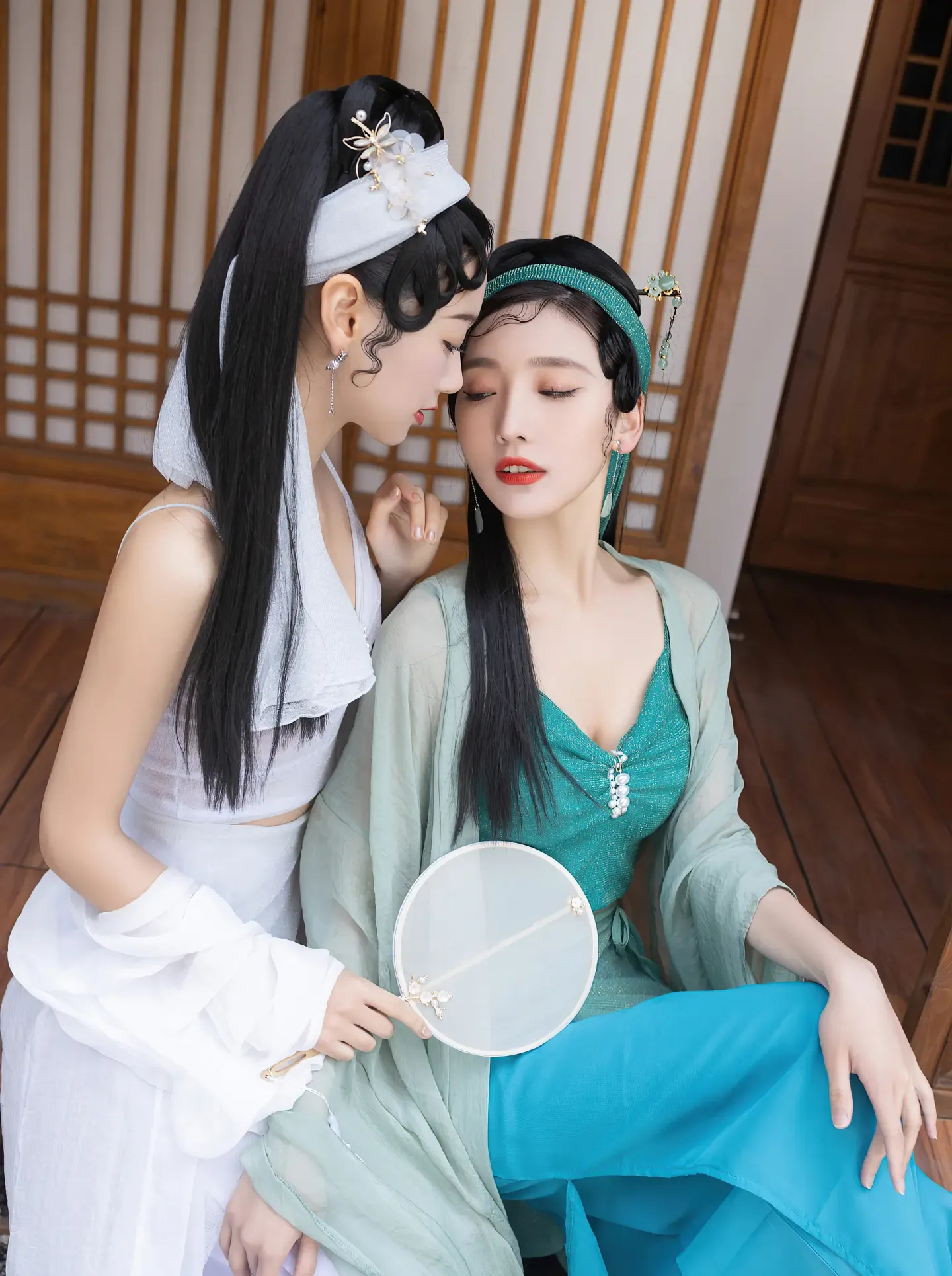 唐安琪 小青和小白