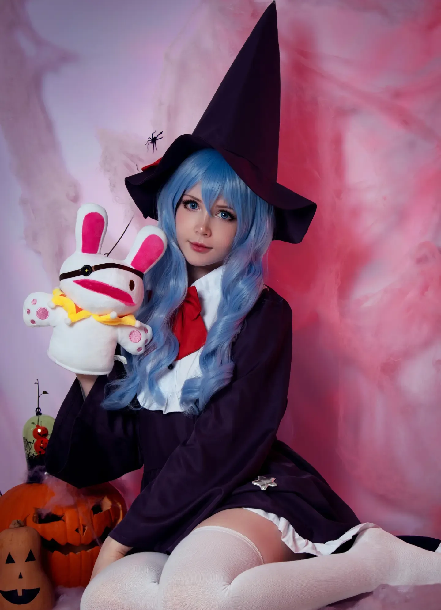 Suna Yoshino Halloween
