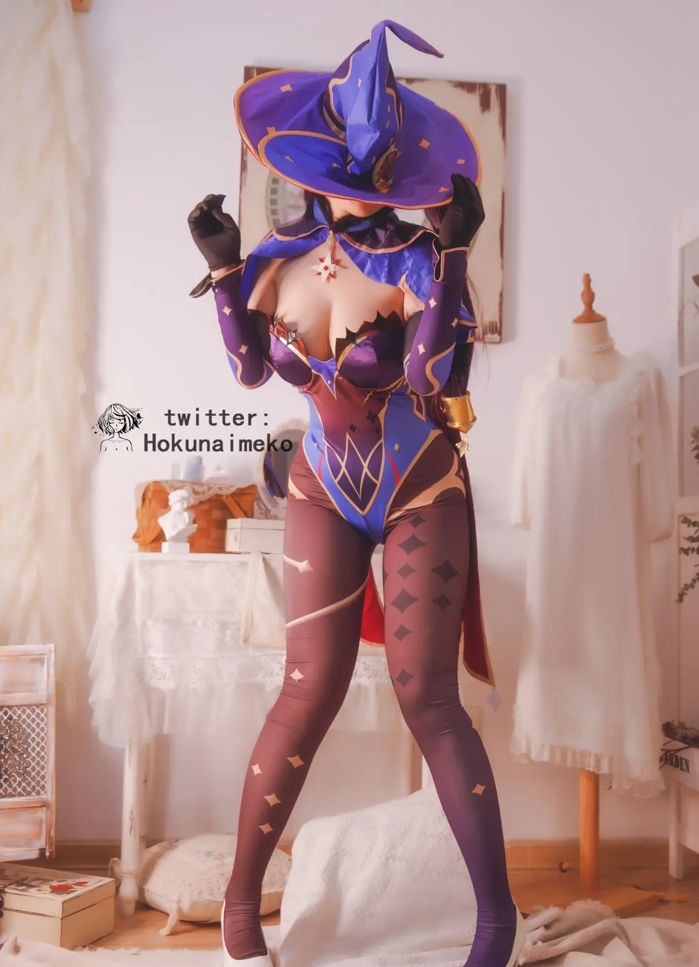 Hokunaimeko 北乃芽子 Mona Megistus