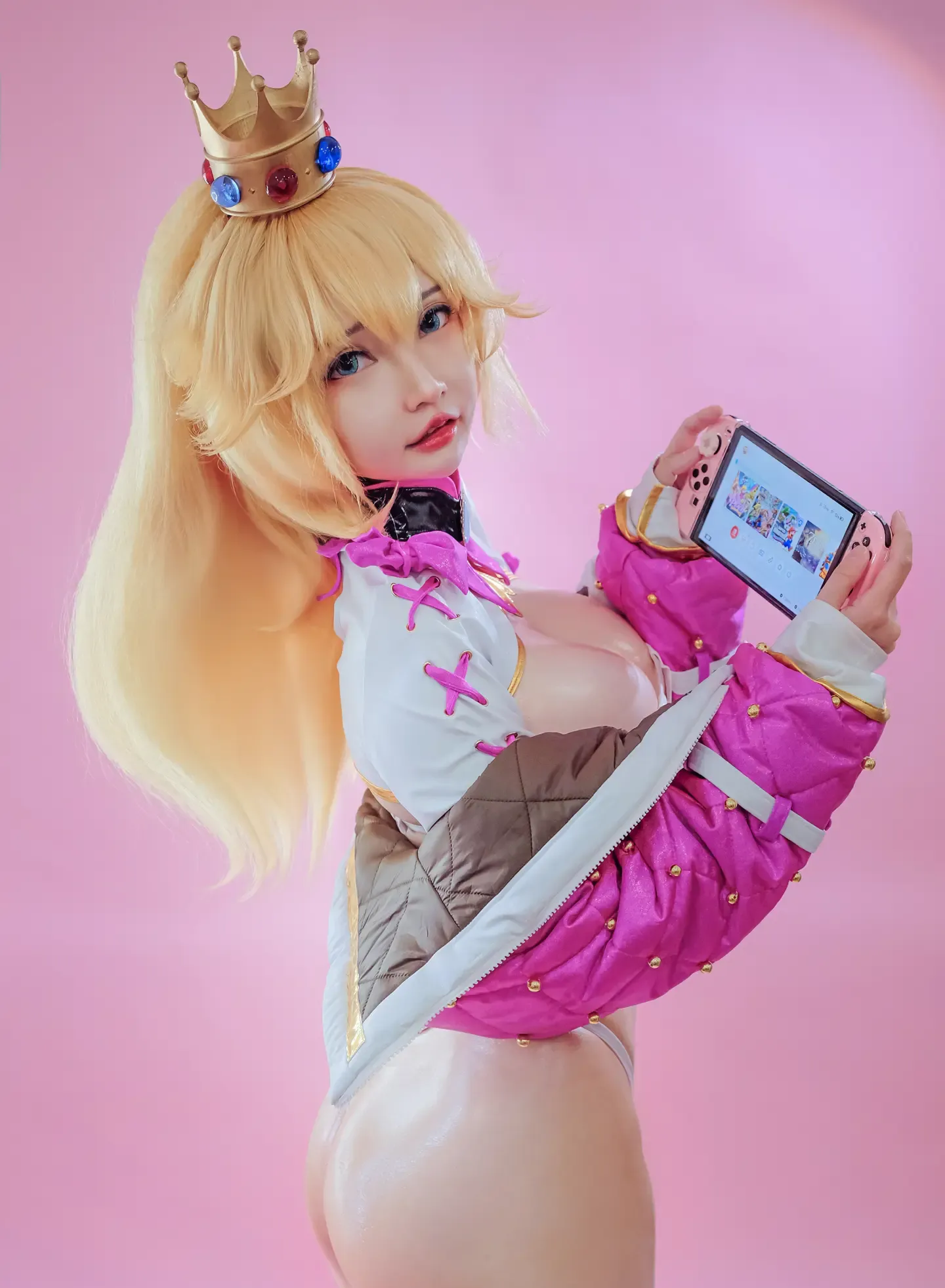 PotatoGodzilla Peach Gamer Girl