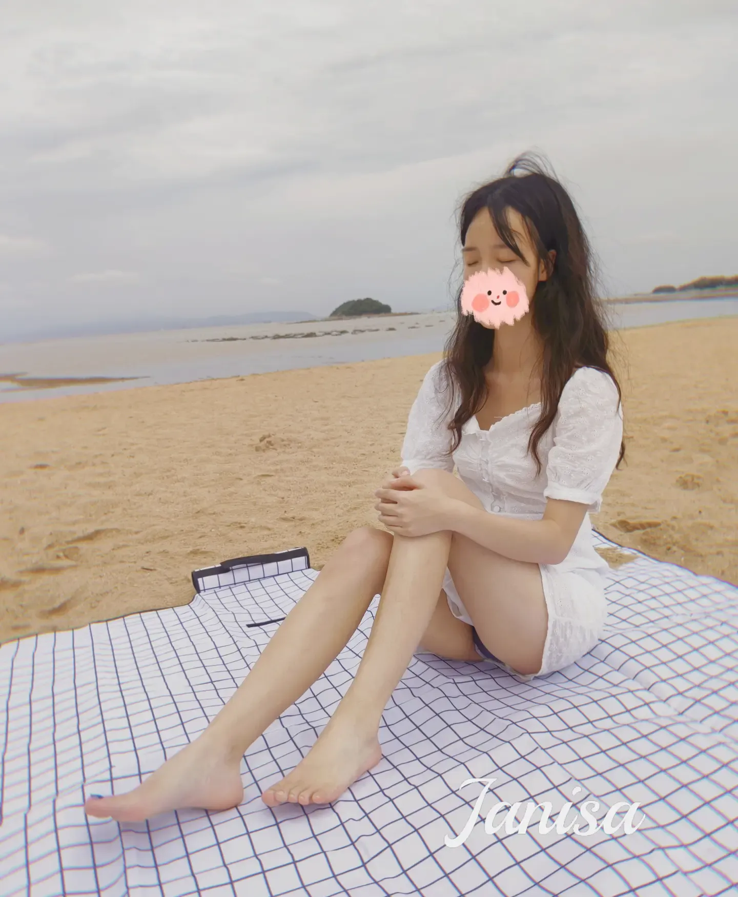Janisa 一树梨花压海棠