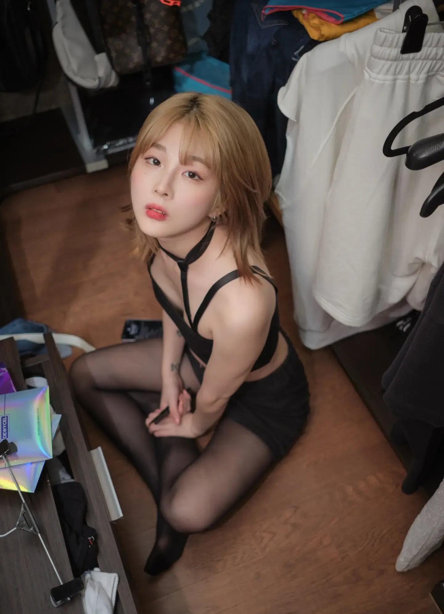 JangJoo 장주 ARTGRAVIA Vol.193
