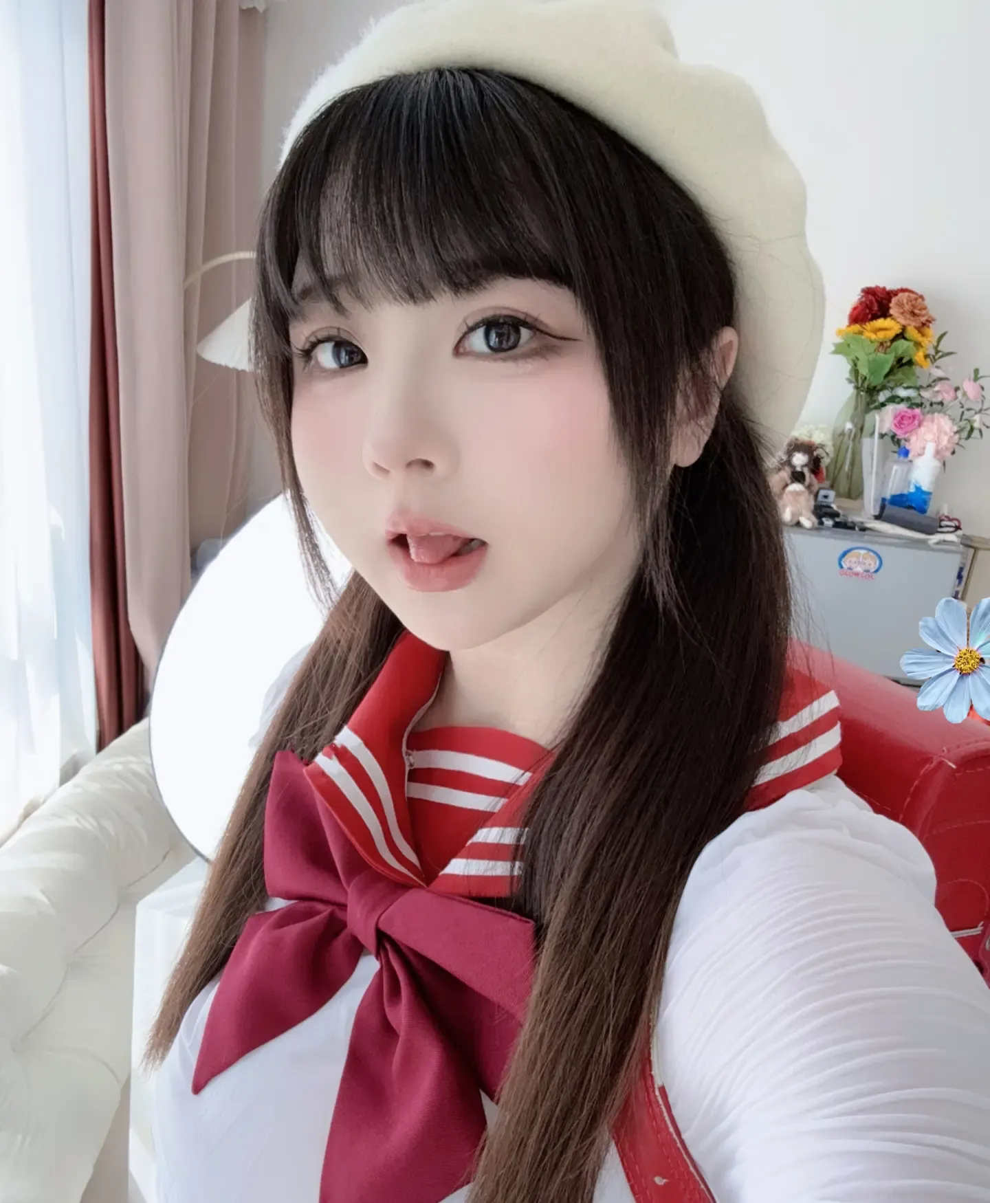 皮皮奶可可爱了啦 JK红书包 小春日和