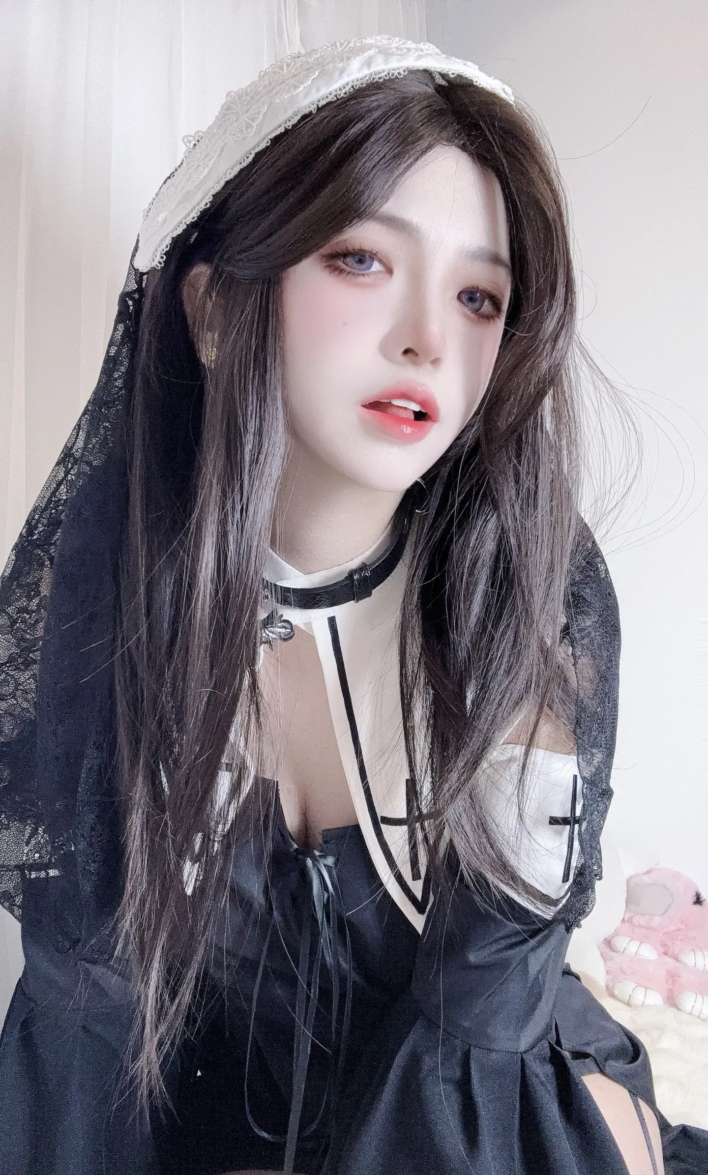 疯猫ss 修女自拍