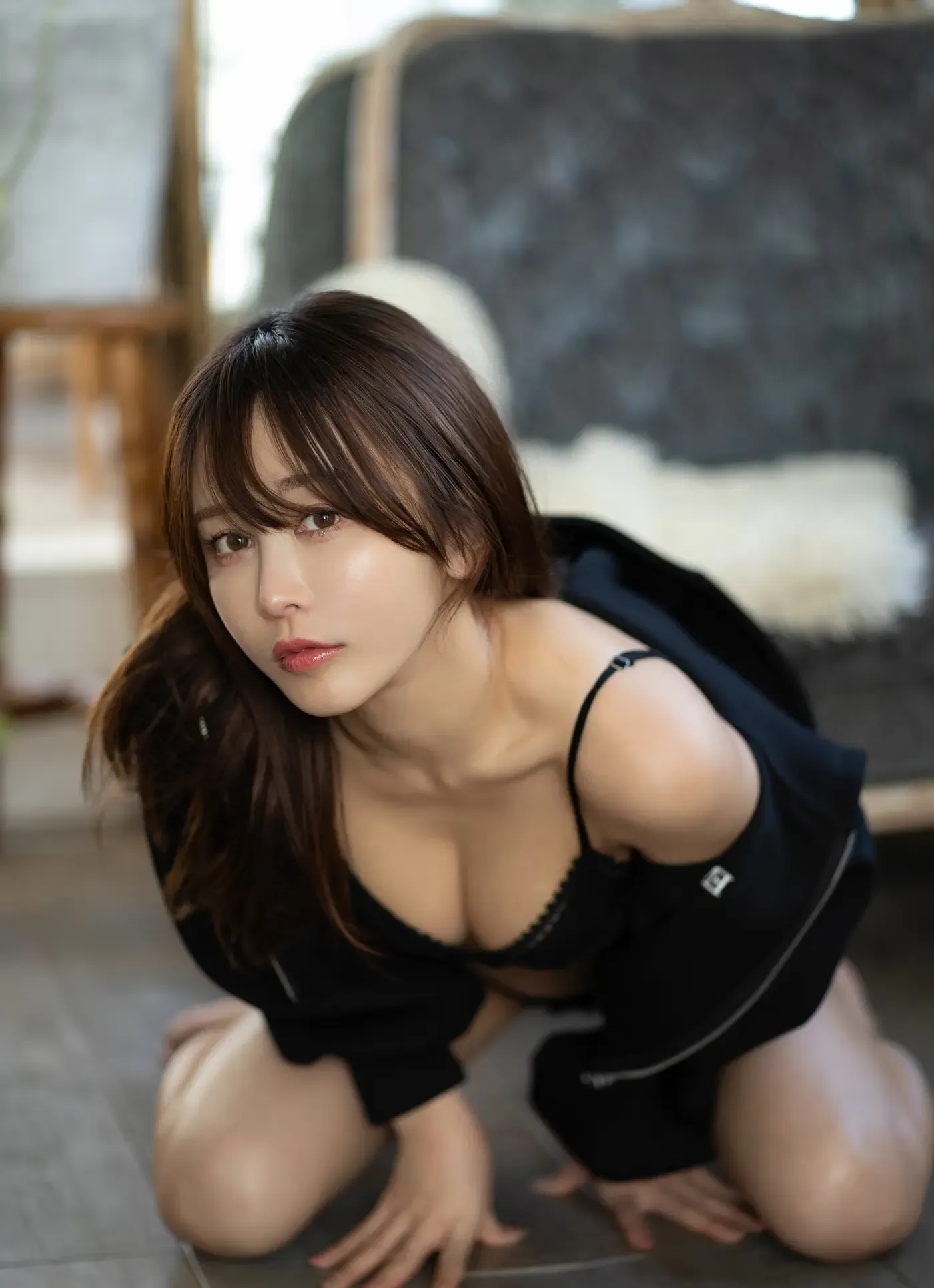 いくみ Fantia 20240522 Chest-Exposing Bra
