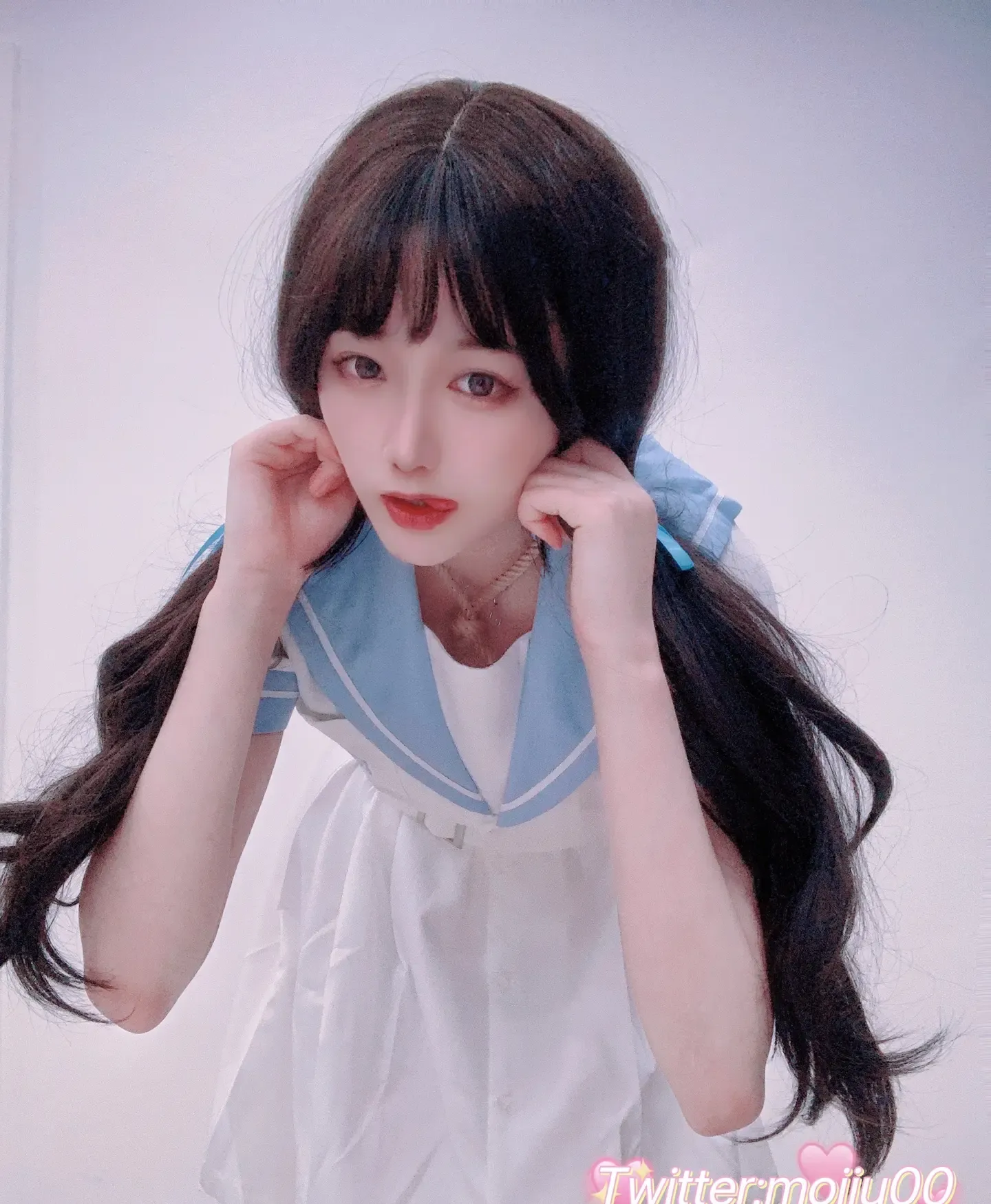 小青茗 反差美少女诱惑白丝JK