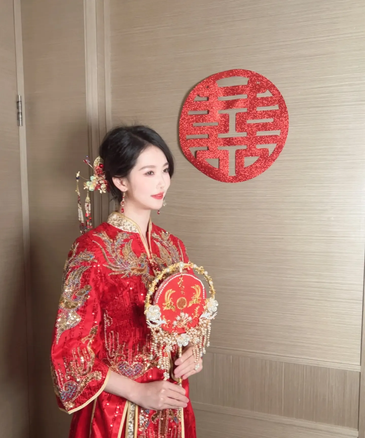 抖娘利世 伴郎团轮新娘