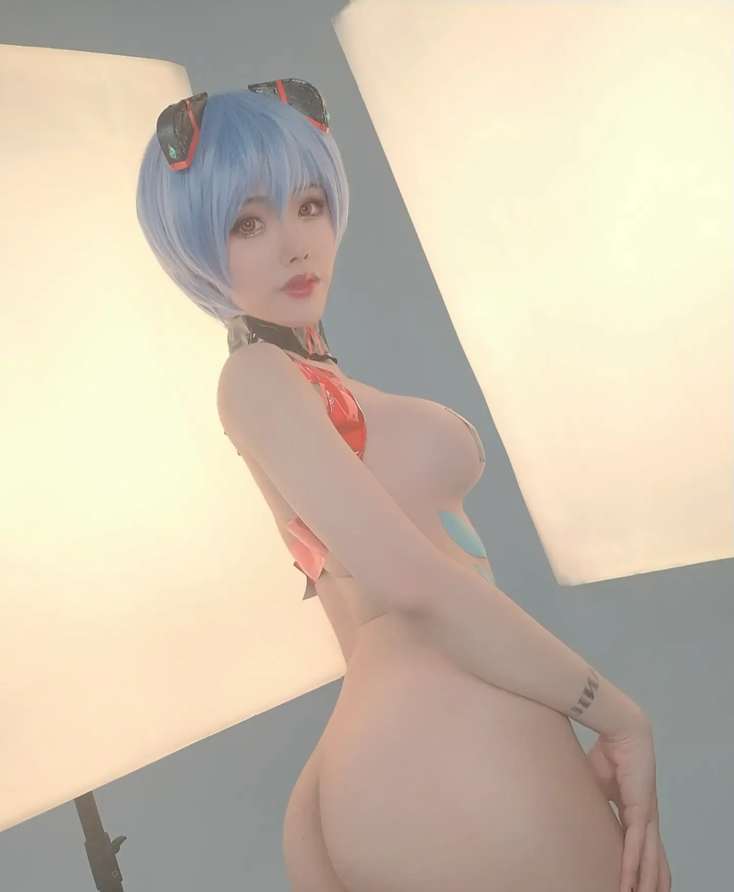 钛合金TiTi 胶带丽 EVA