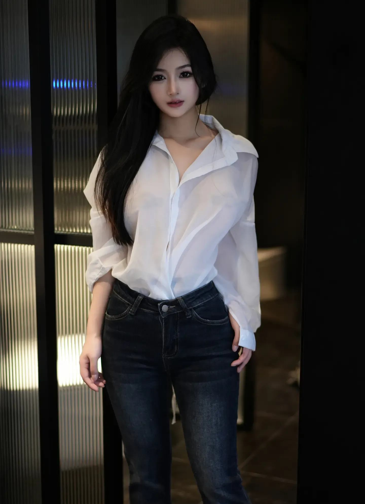 谭小灵 牛仔裤