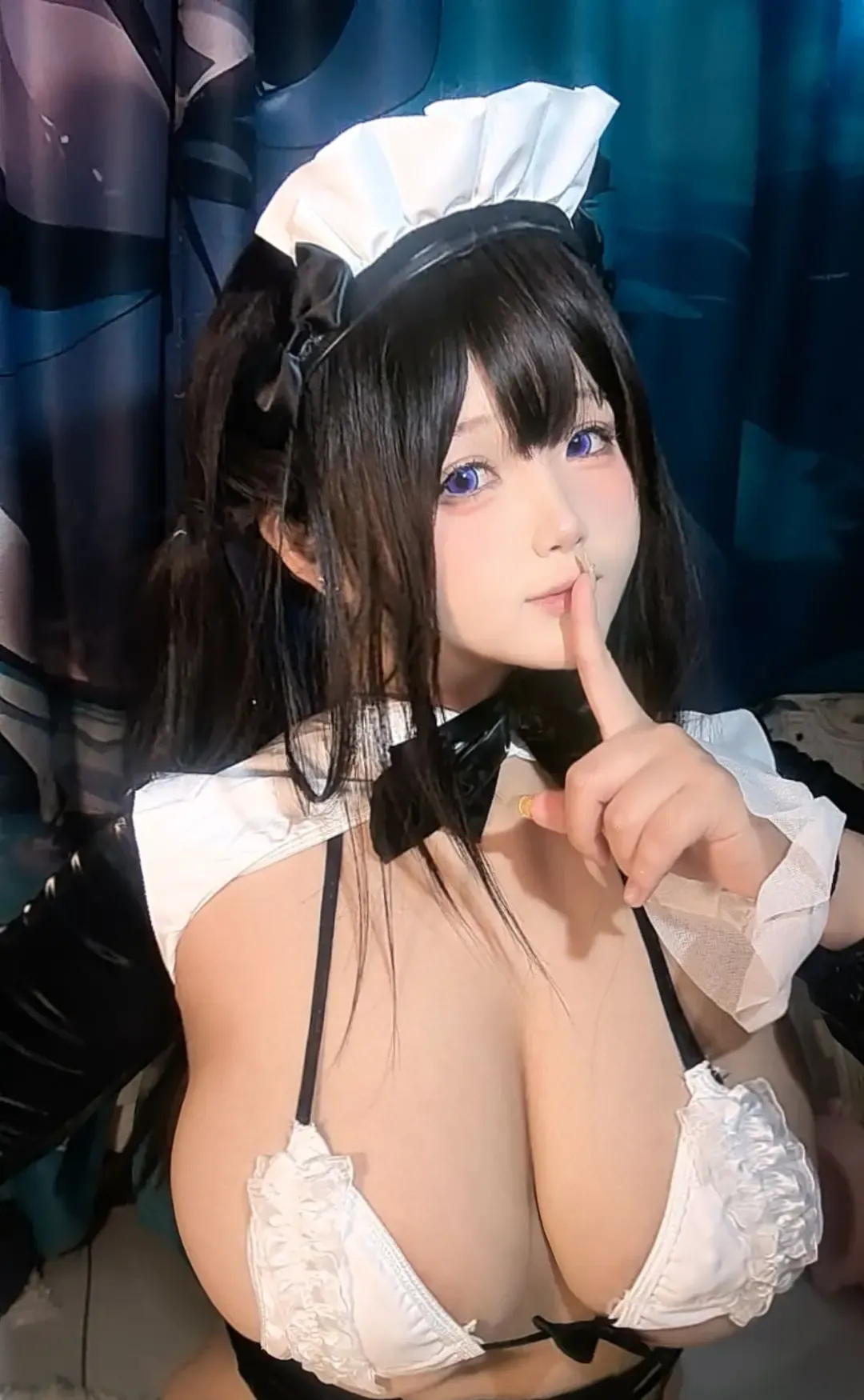 宝钡bei BalOHl2 女仆兔 自拍