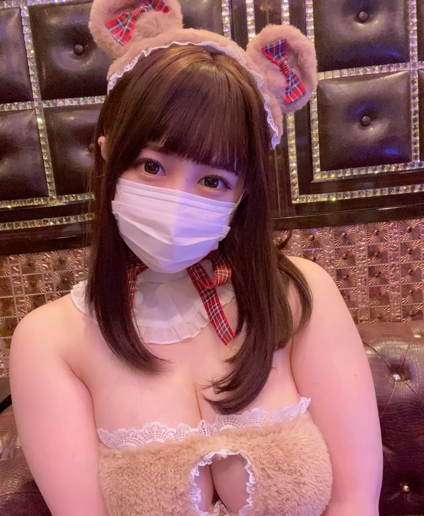 実あい Fantia 2209 熊cosplay
