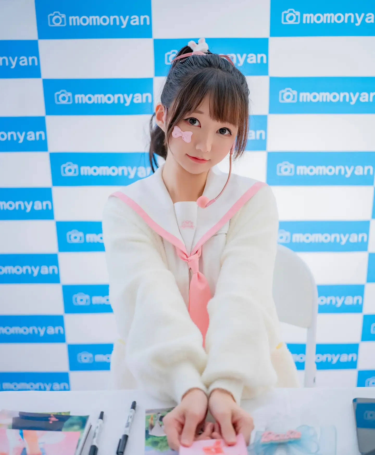 Nagisa魔物喵 ビキニアイドルのサイン会
