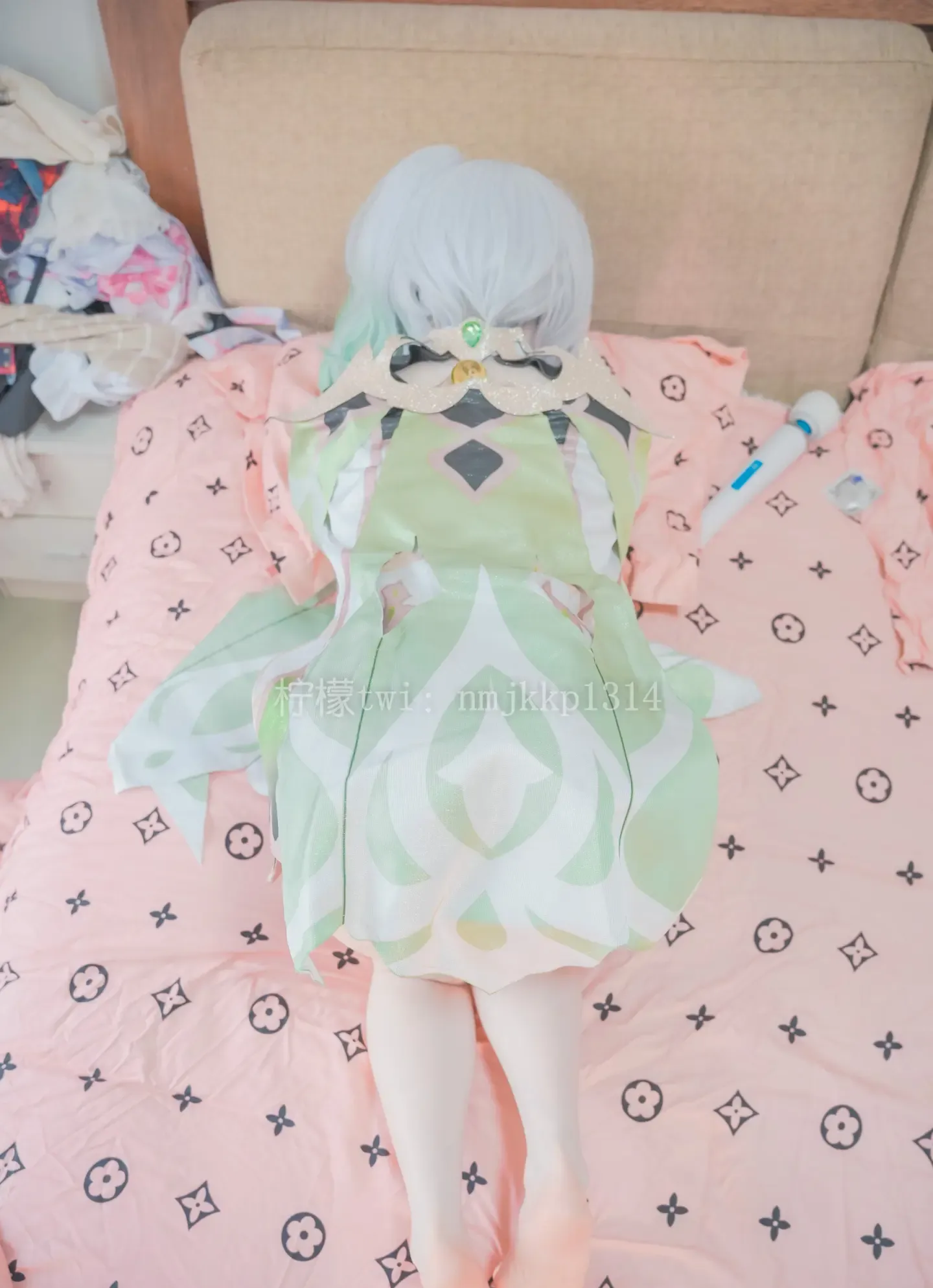 柠檬小茶mio 纳西妲