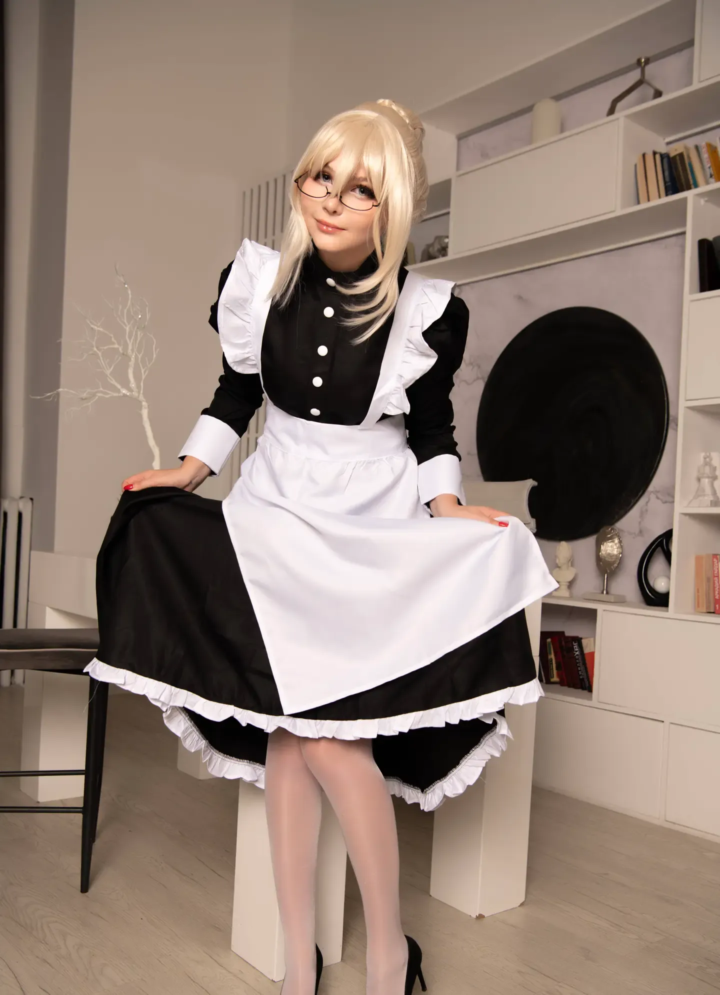 TsukiDesu Saber Maid