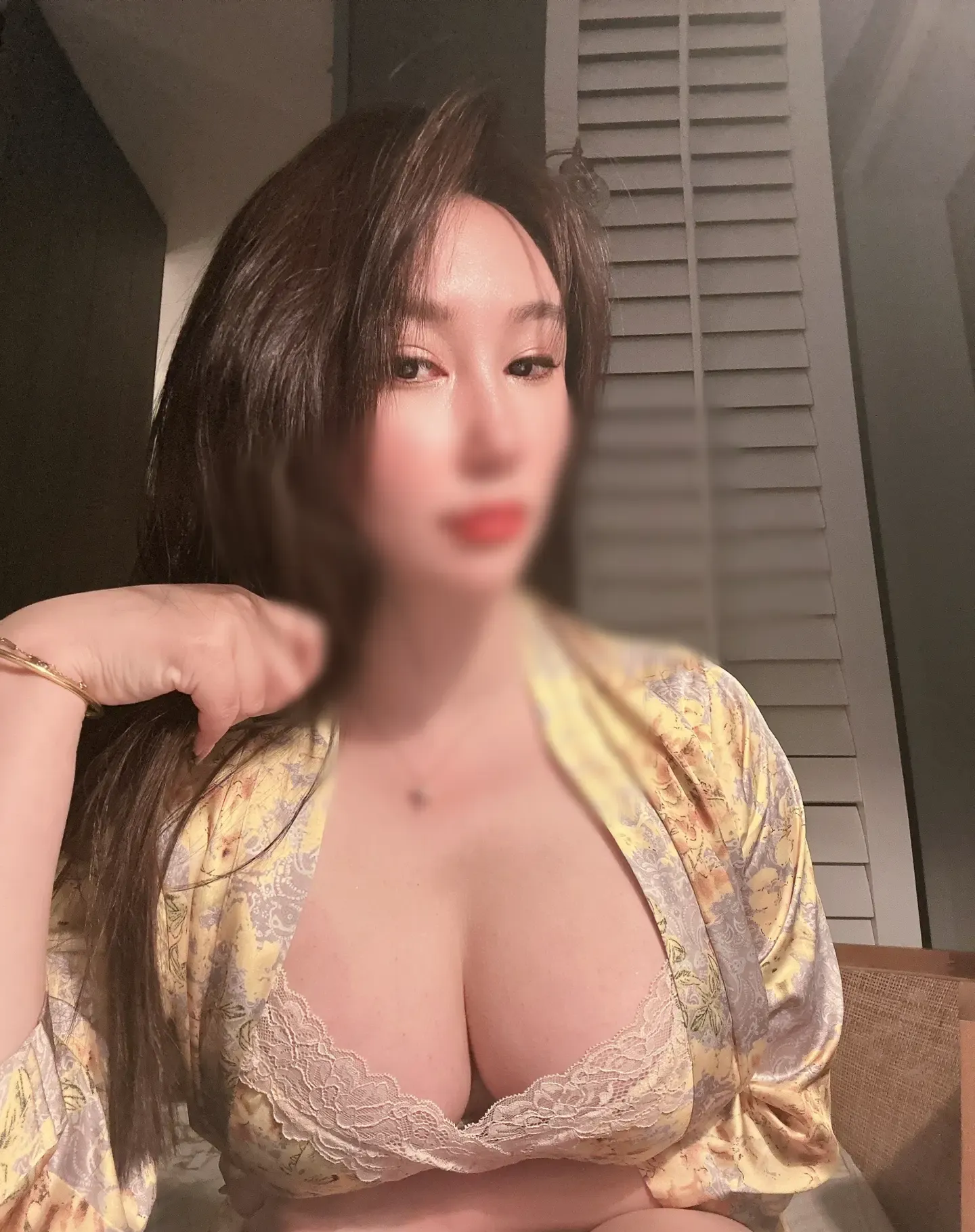 MIYA 黄色睡袍