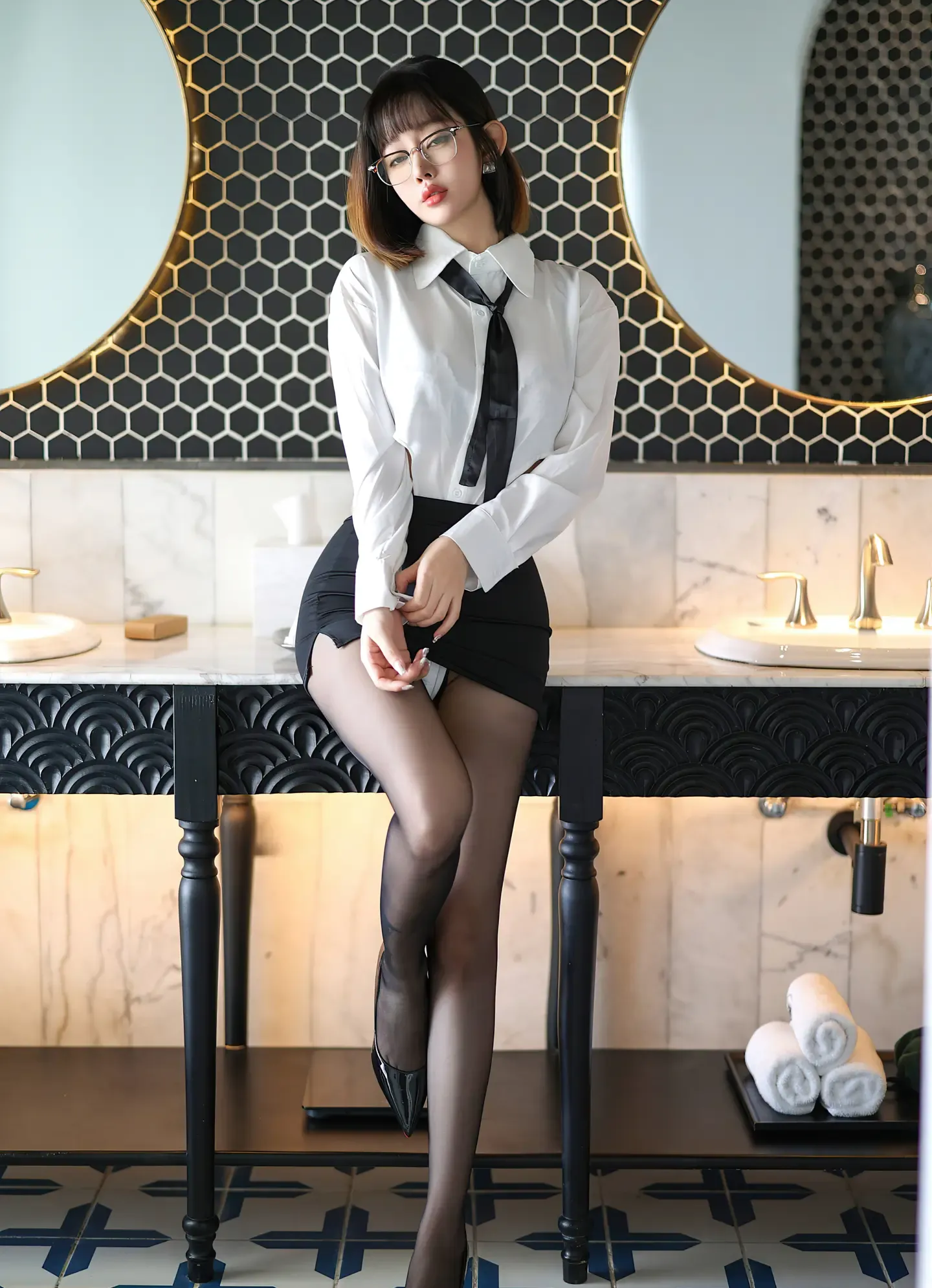 王雨纯 YouMi尤蜜 2024.08.23 VOL.1094