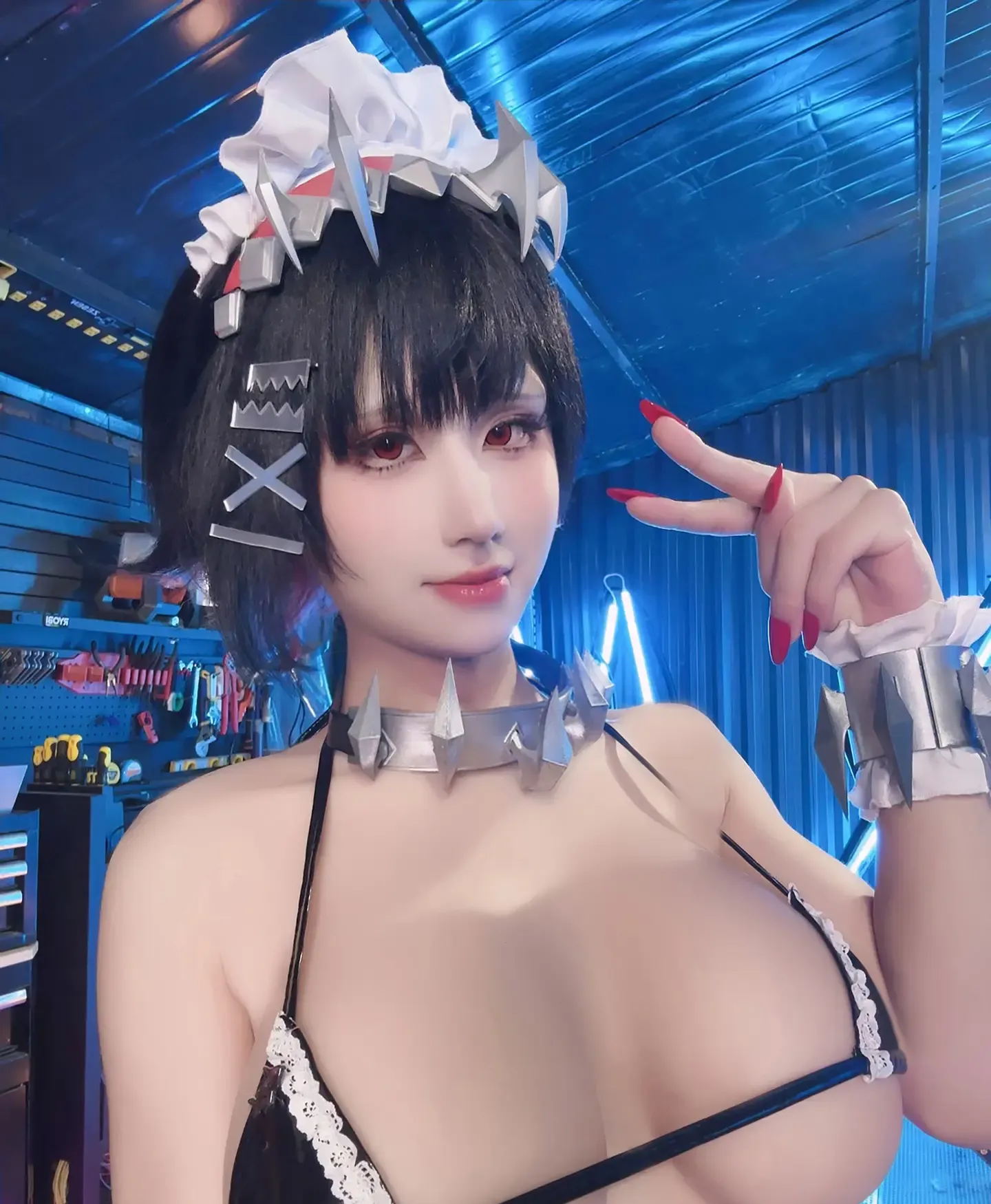 桜满三时 绝区零 艾莲乔 女仆比基尼