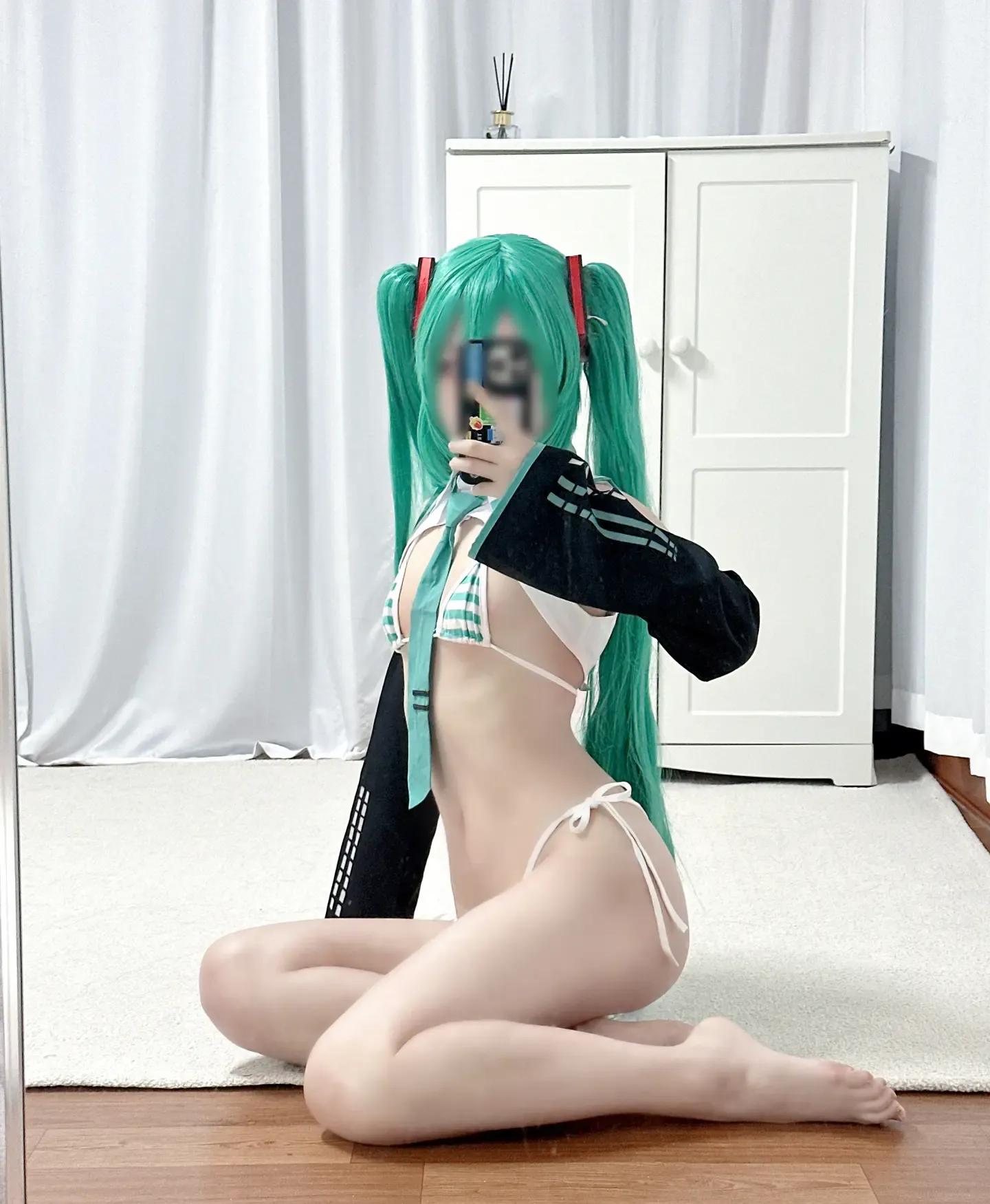 ころも Hatsune Miku