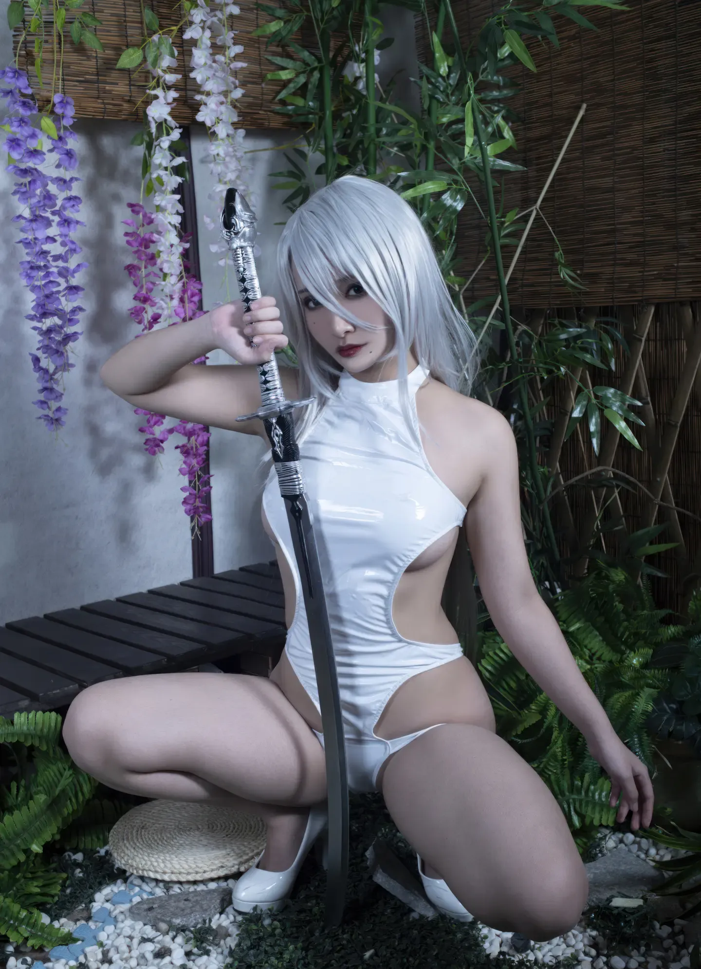 洛璃LoLiSAMA 尼尔机械纪元 A2 白色竞泳