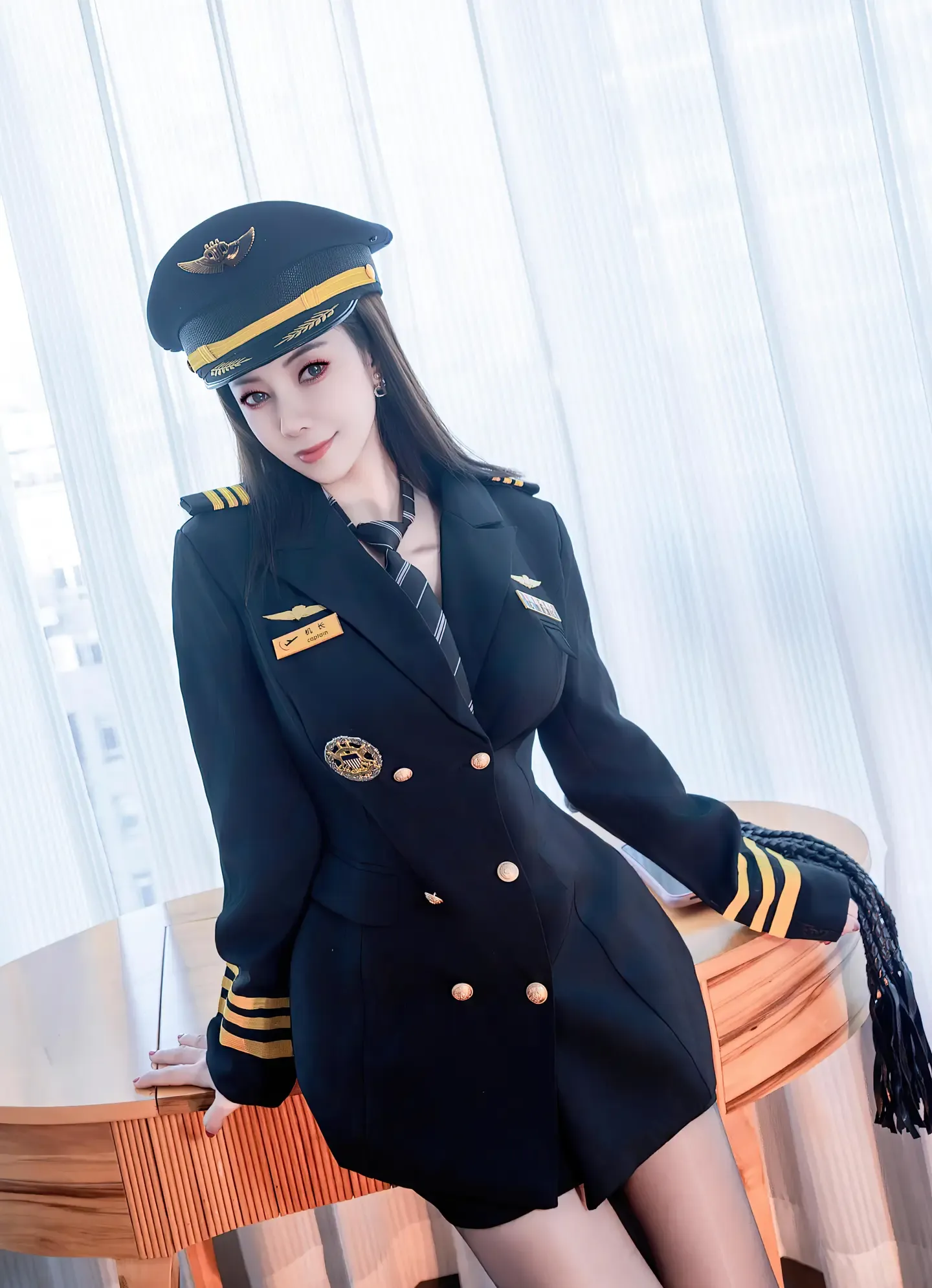 果儿Victoria XIUREN秀人网 20250724 NO.10580