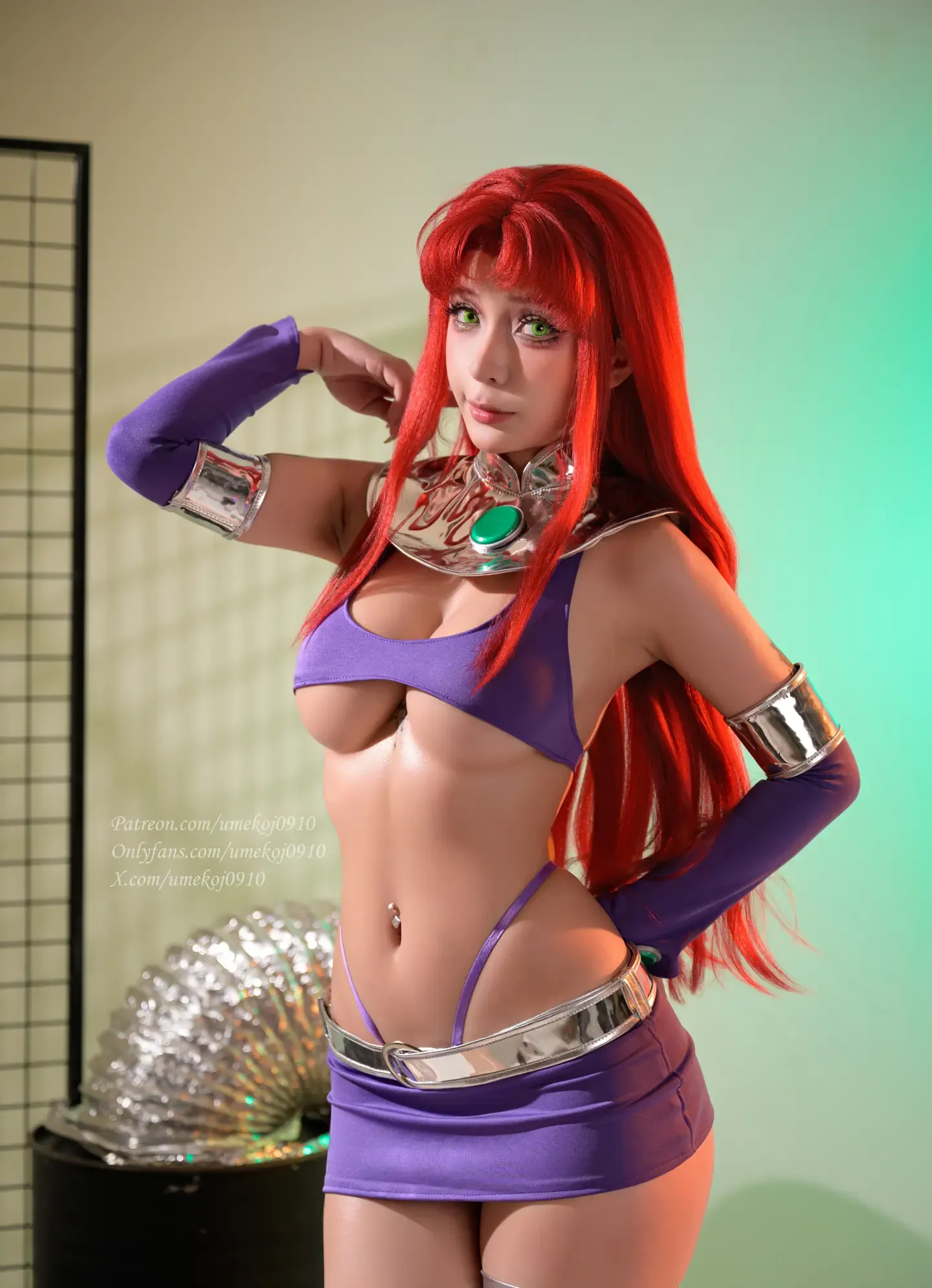 UmekoJ Teen Titans Starfire