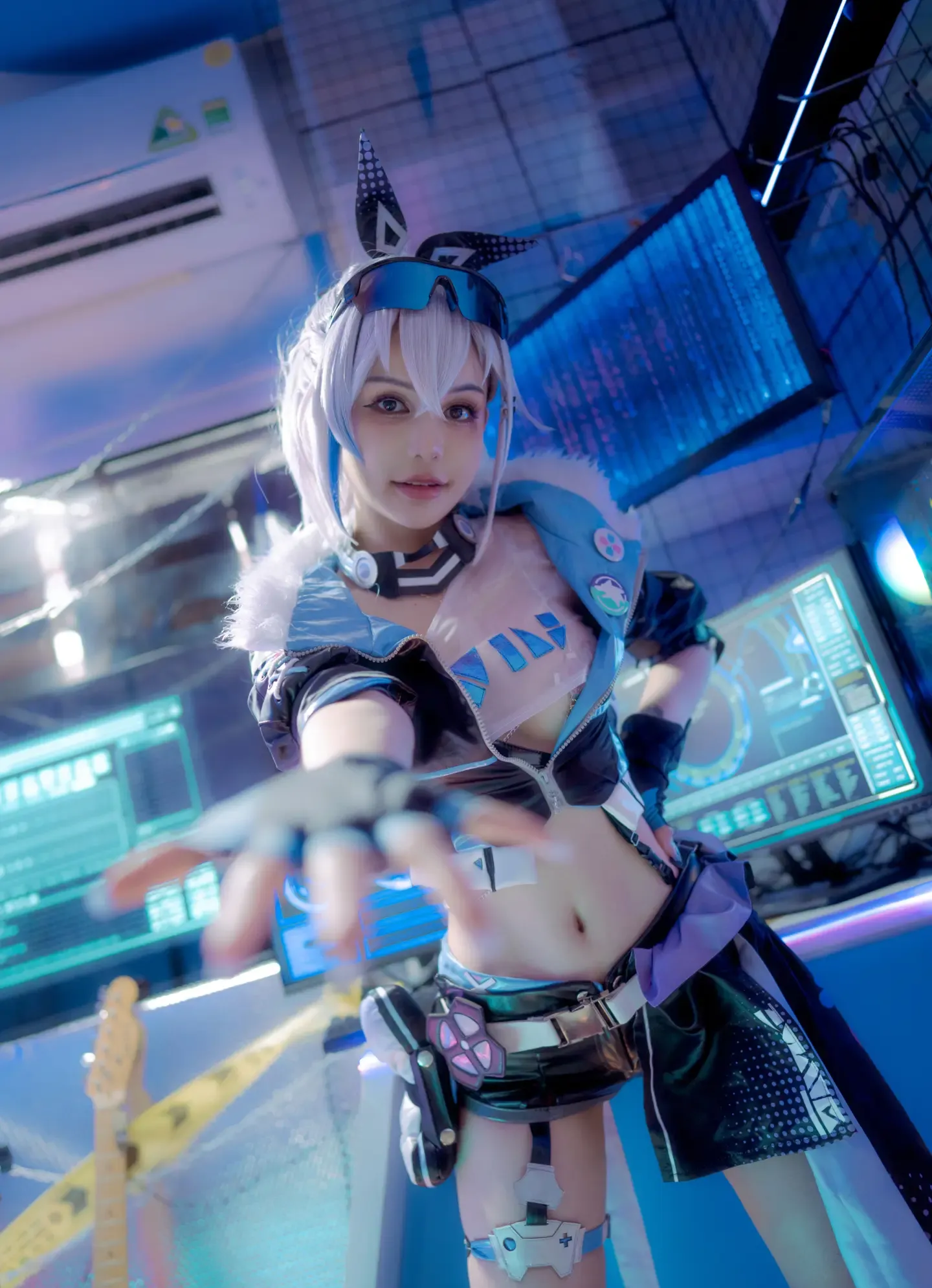JoyceLin2x Silver Wolf