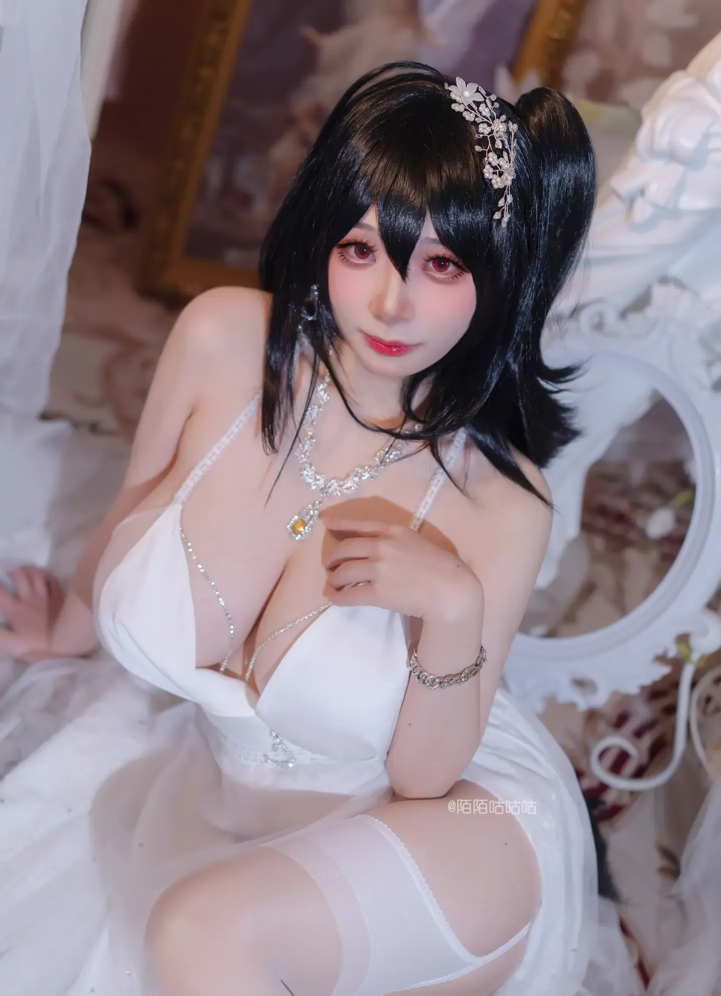 韶陌陌 大凤 婚纱