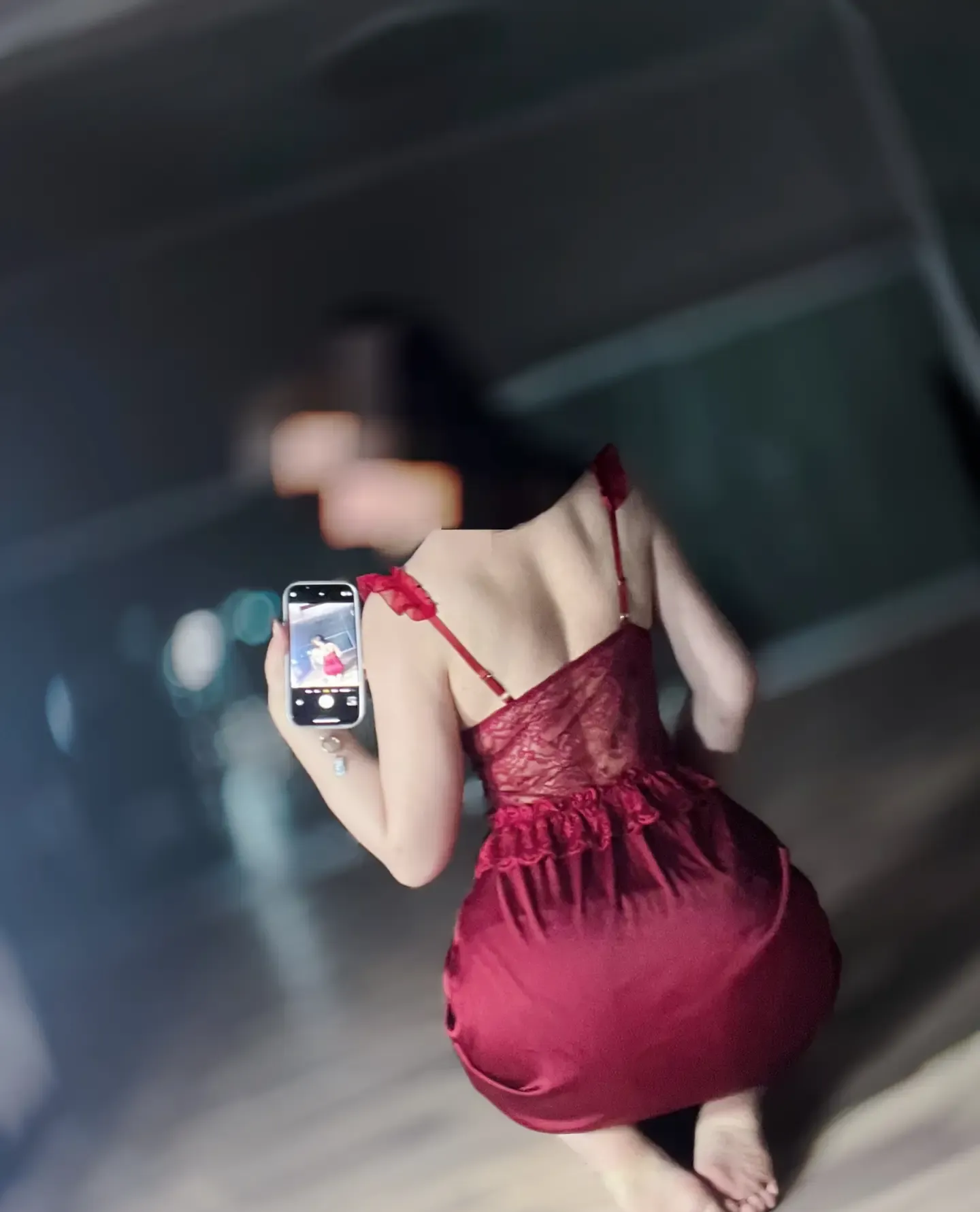 MIYA 惹火红色