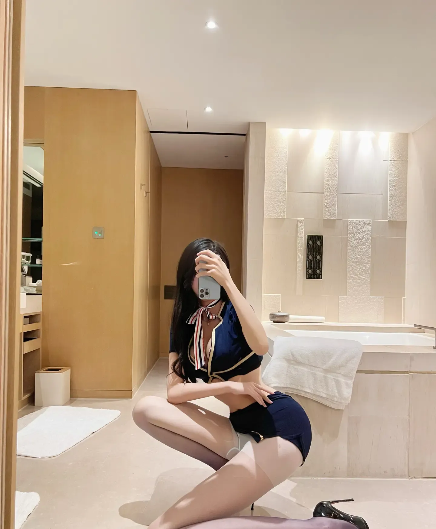 葛征 丝袜制服