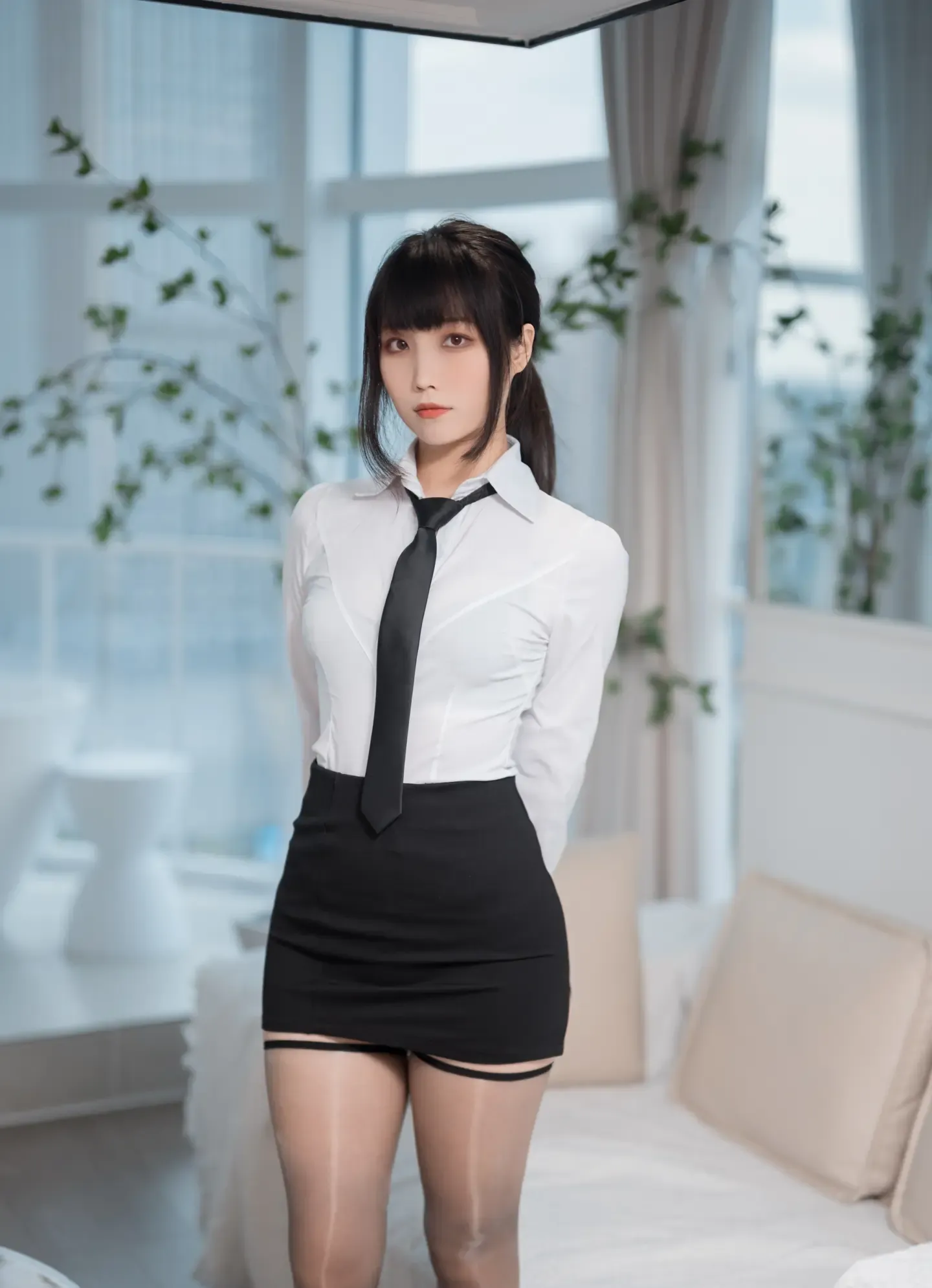 汪知子 OL