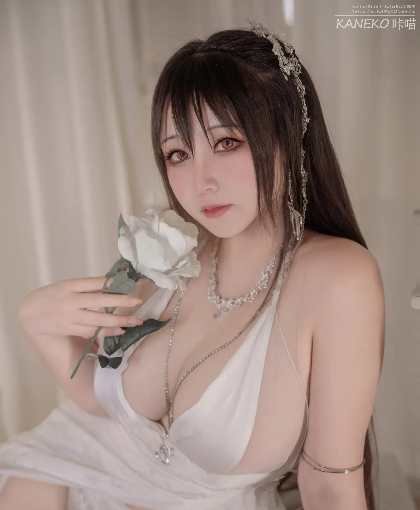 KANEKO咔喵 大凤婚纱花嫁