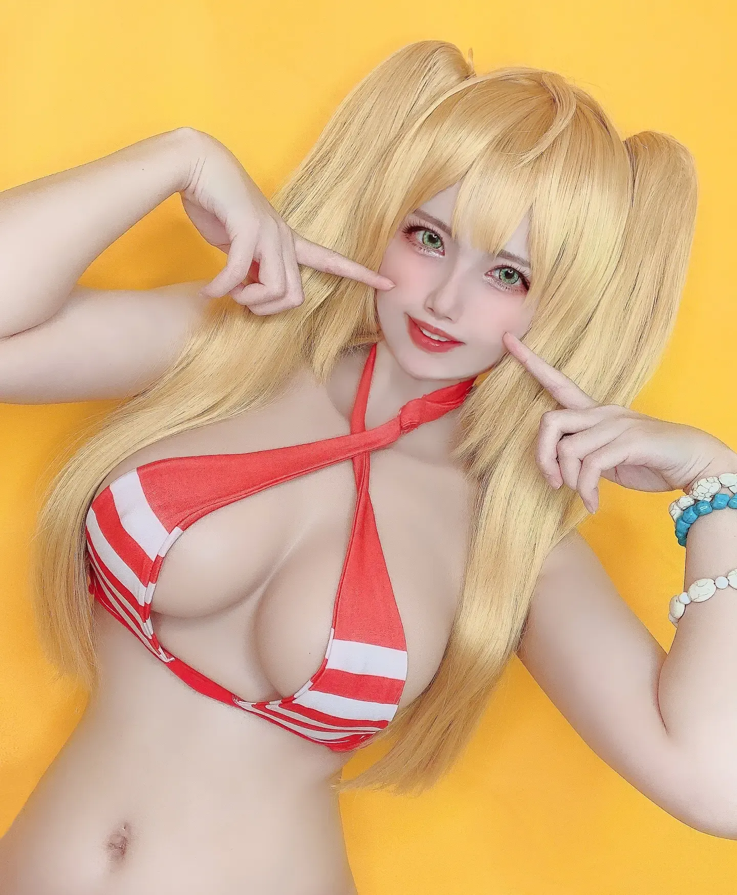 Uri Nero bikini