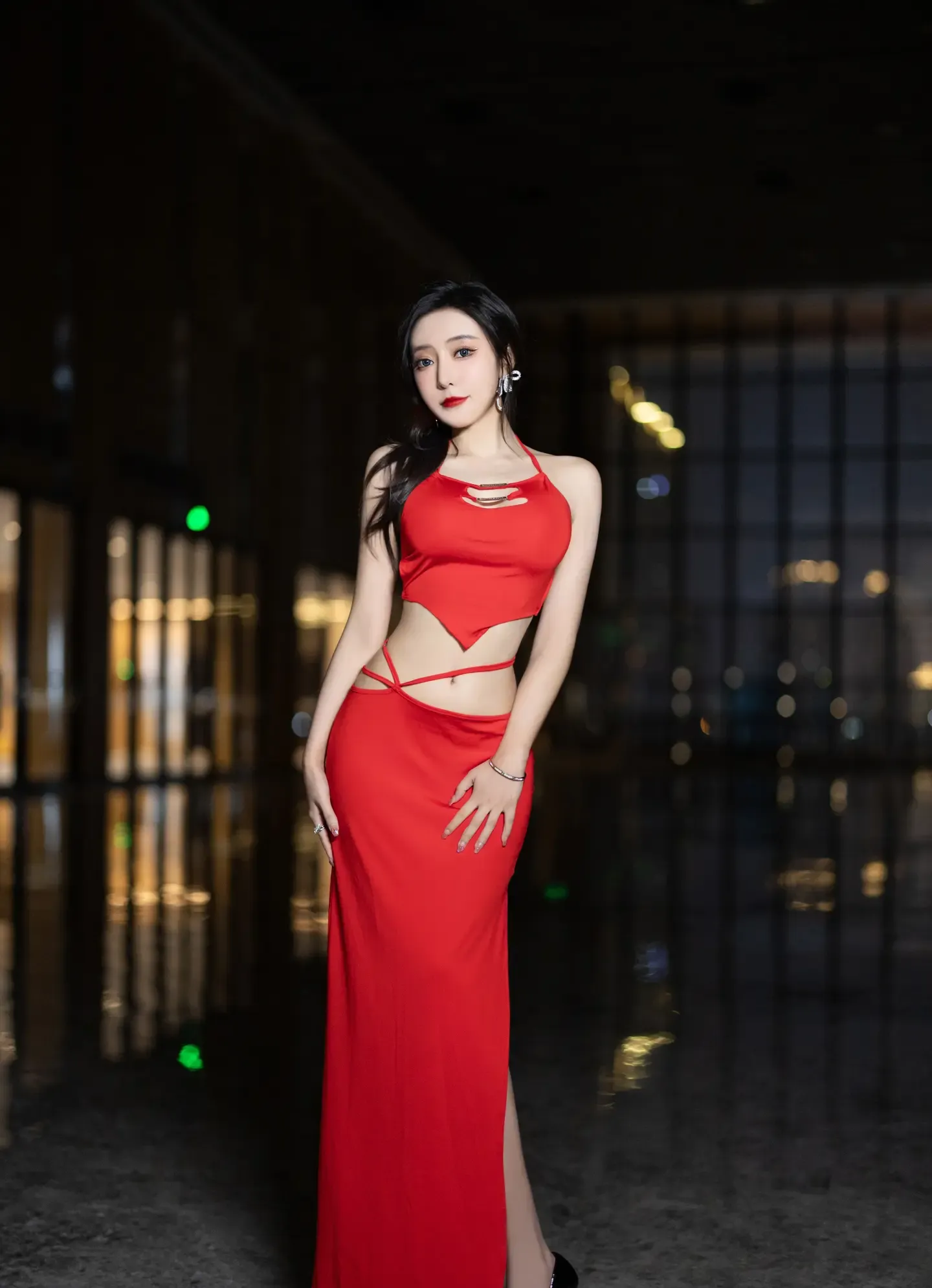 王馨瑶 杏色毛毛情趣