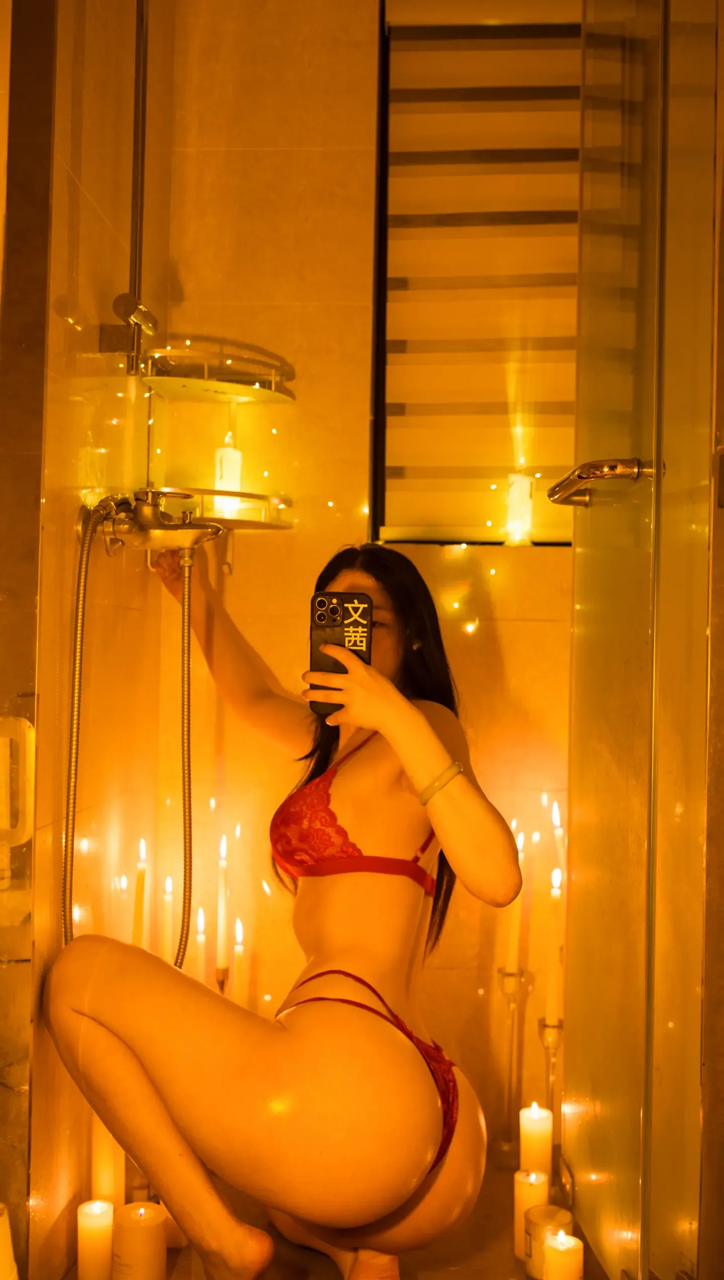 Cool文茜 浴室秀美臀
