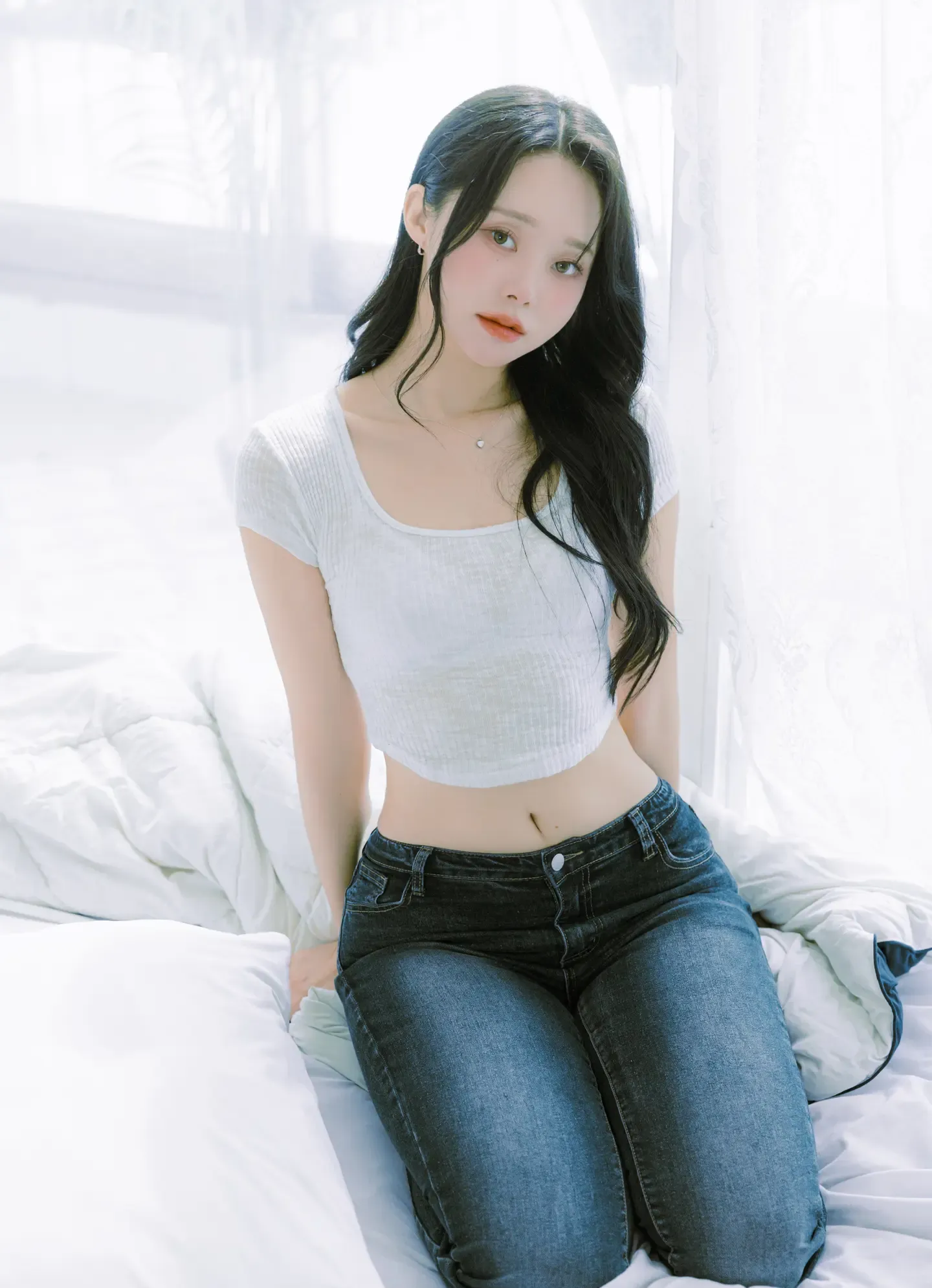 Inah 이나 Blooming Day