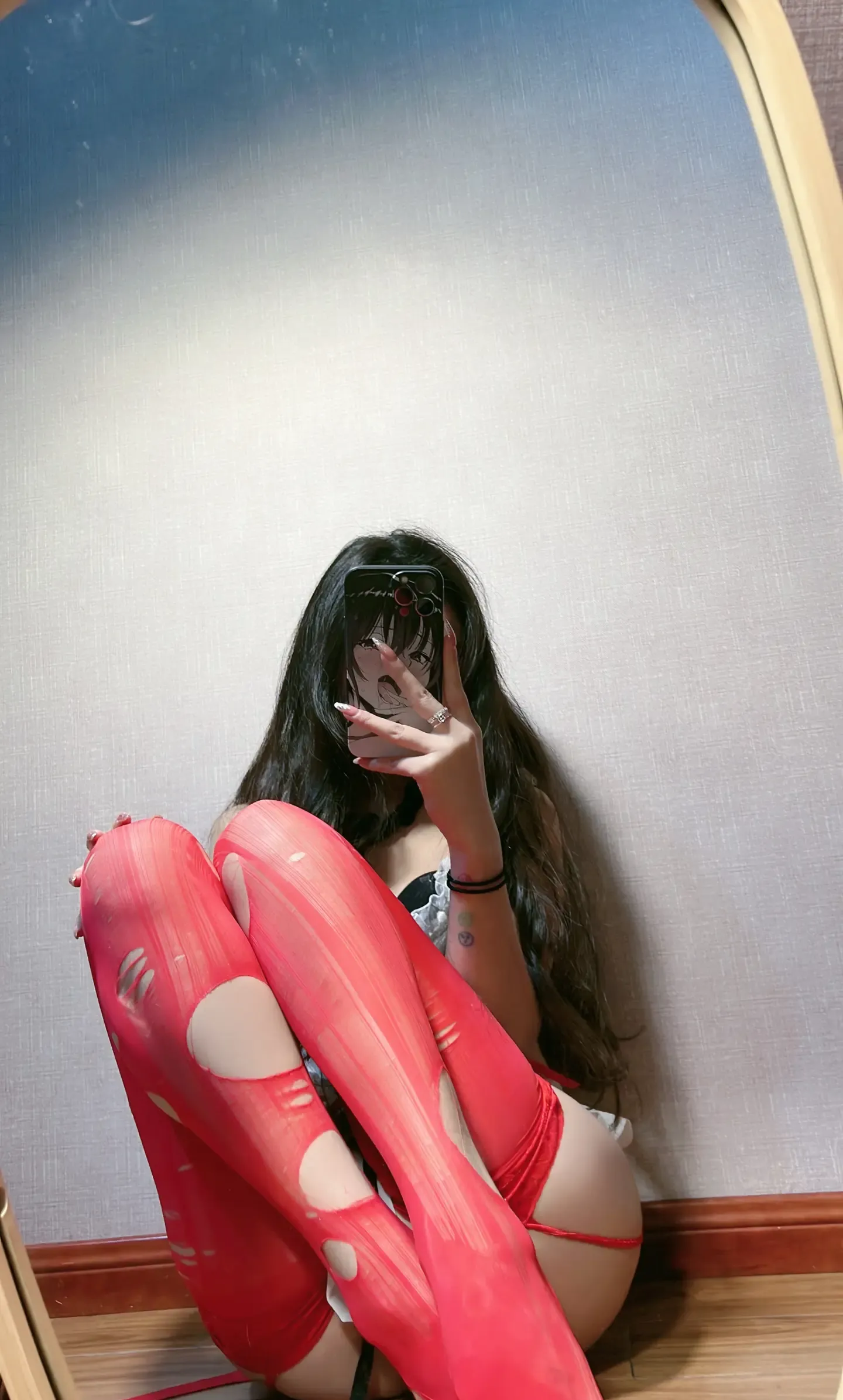 陈佩奇 妖艳红丝