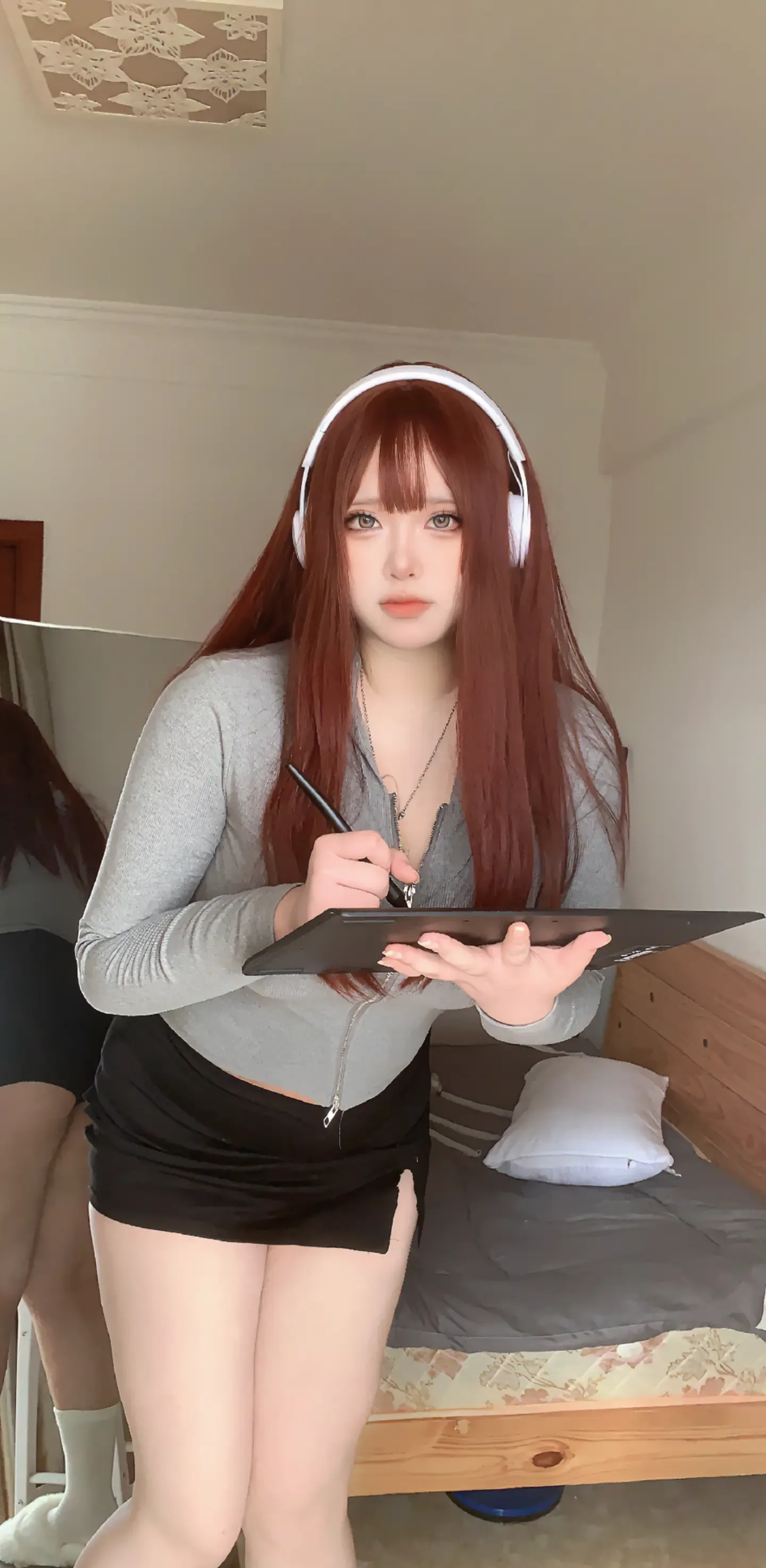 纯爱neko 居家画师