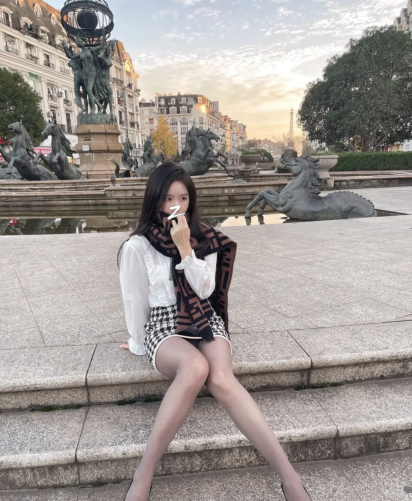 软妹小九九 July芝岚 灰丝户外