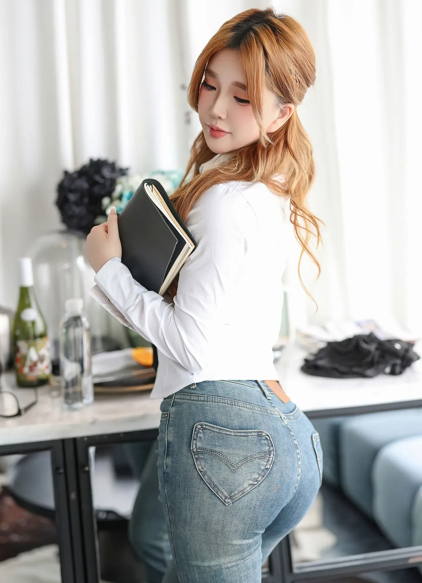 小海臀Rena YouMi尤蜜 20241012 Vol.1103